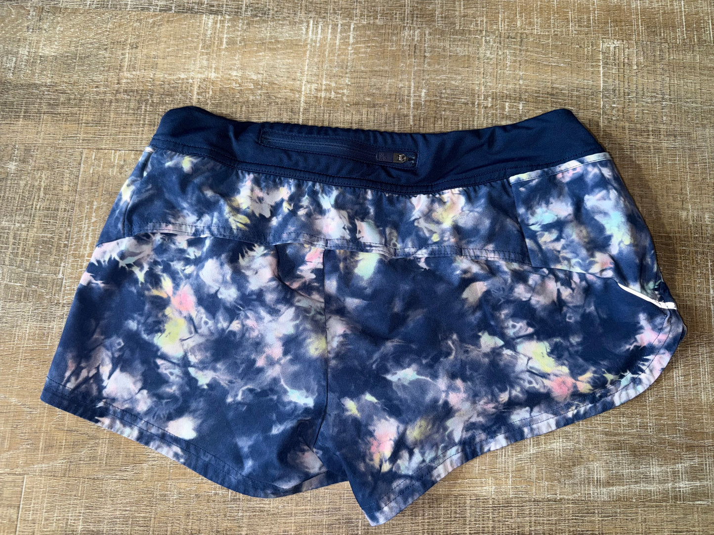 Athleta Girl (XL) Blue/Pink Tie Dye Sporty Shorts with Zipped Pocket
