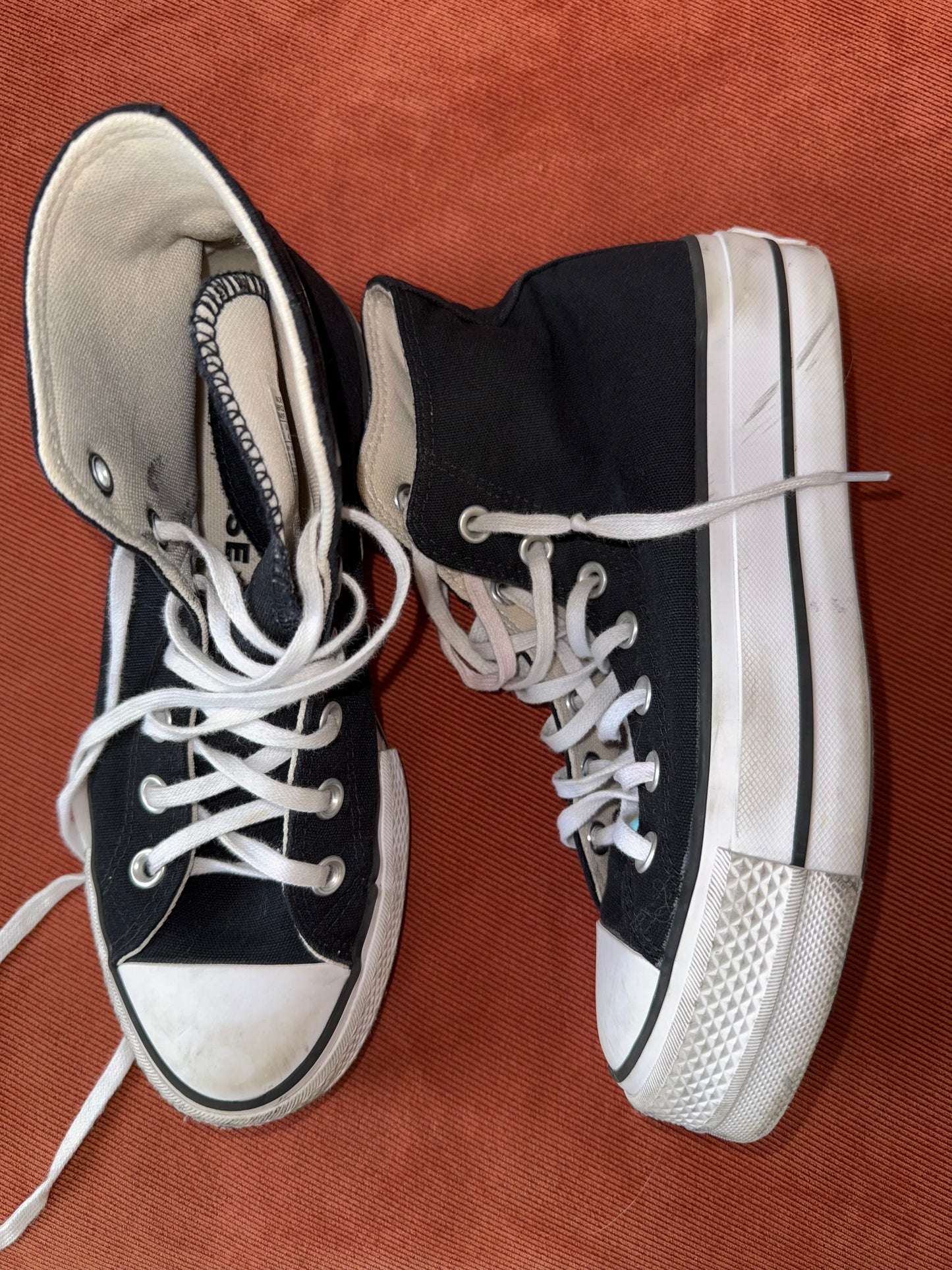 Converse