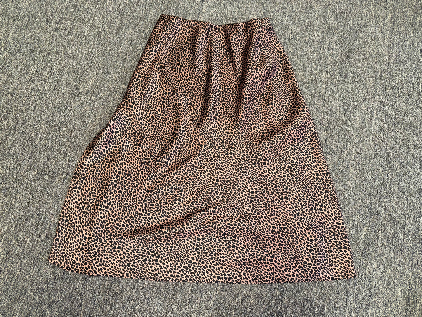 Victoria's Secret (XS) Neutral Cheetah Print Buttoned Skirt with Slit