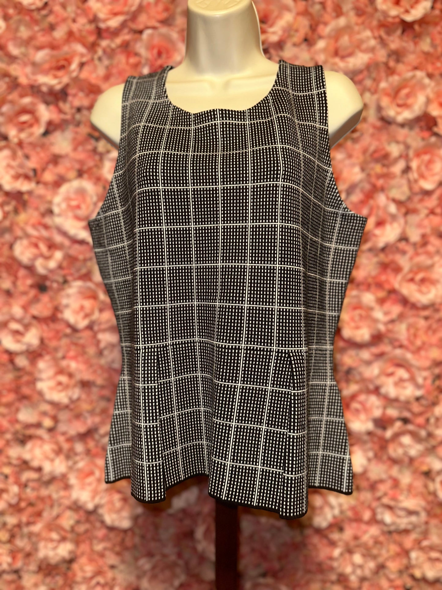 NWT White House Black Market (LP) Brand New Plaid Sleeveless Tank Peplum Blouse