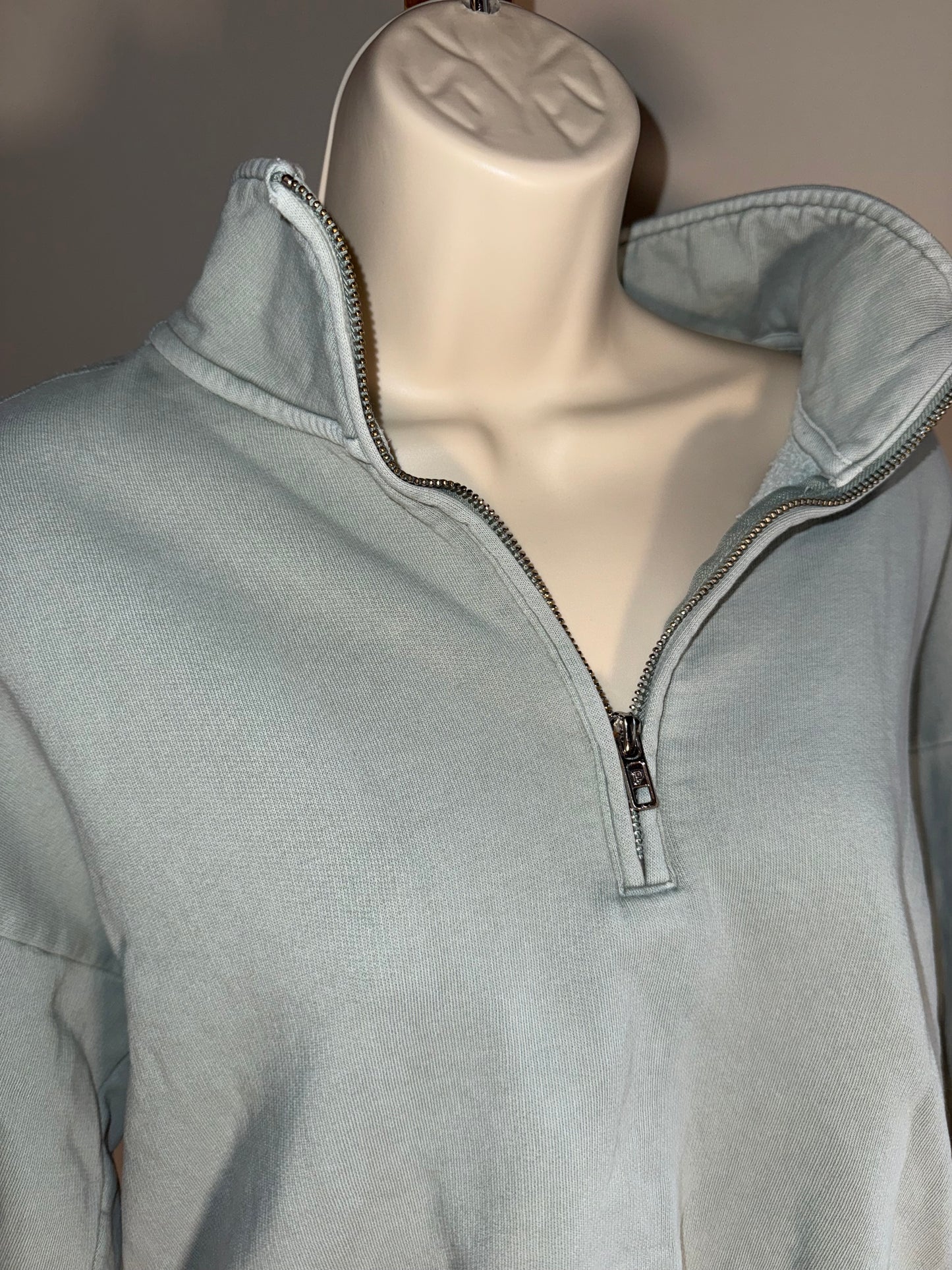 PINK Victoria's Secret (Small) Light Blue 3/4 Zip Up Cropped Sweatshirt