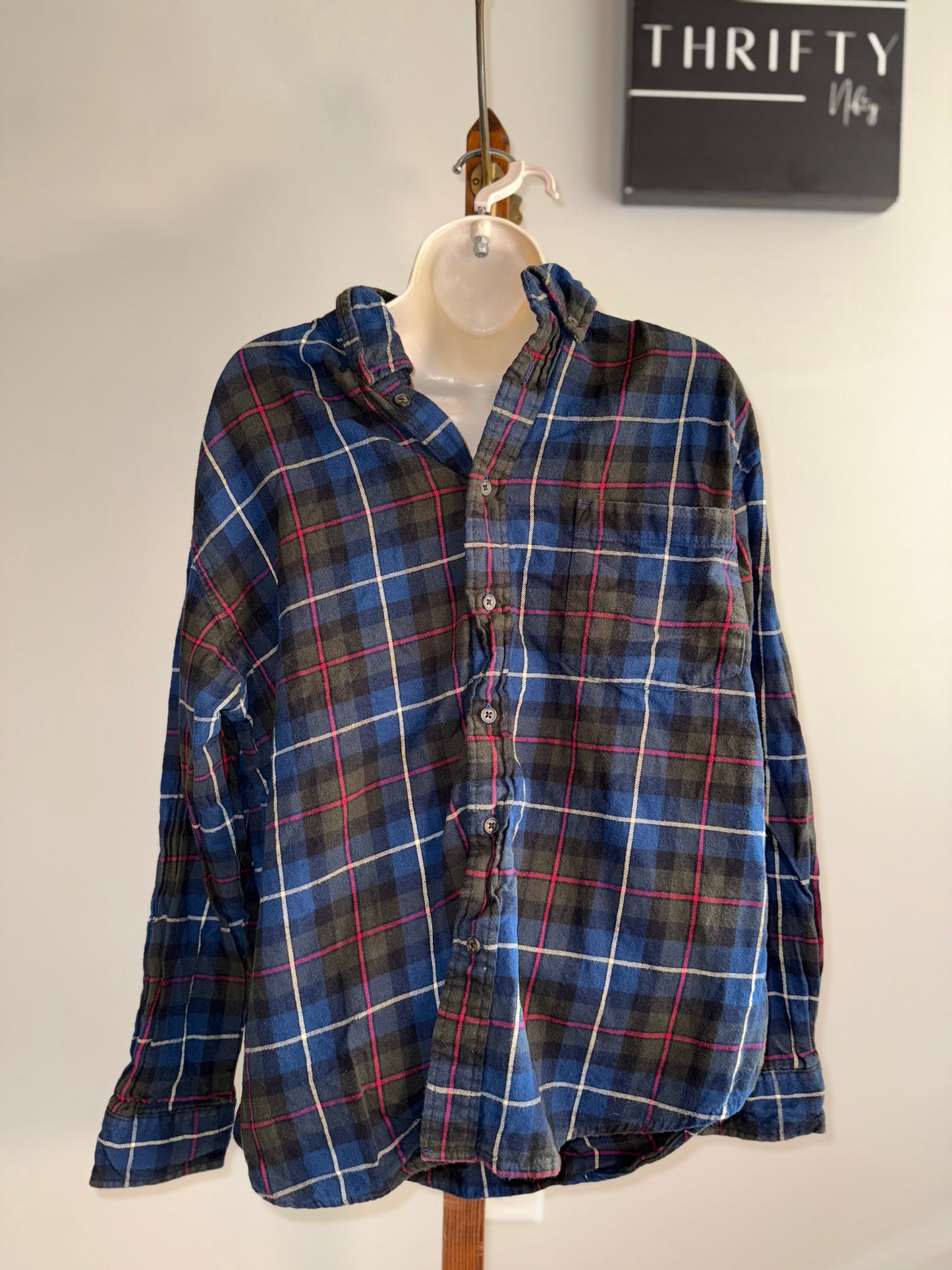 St. Johns Bay (Large) Green//Blue Plaid Button Up