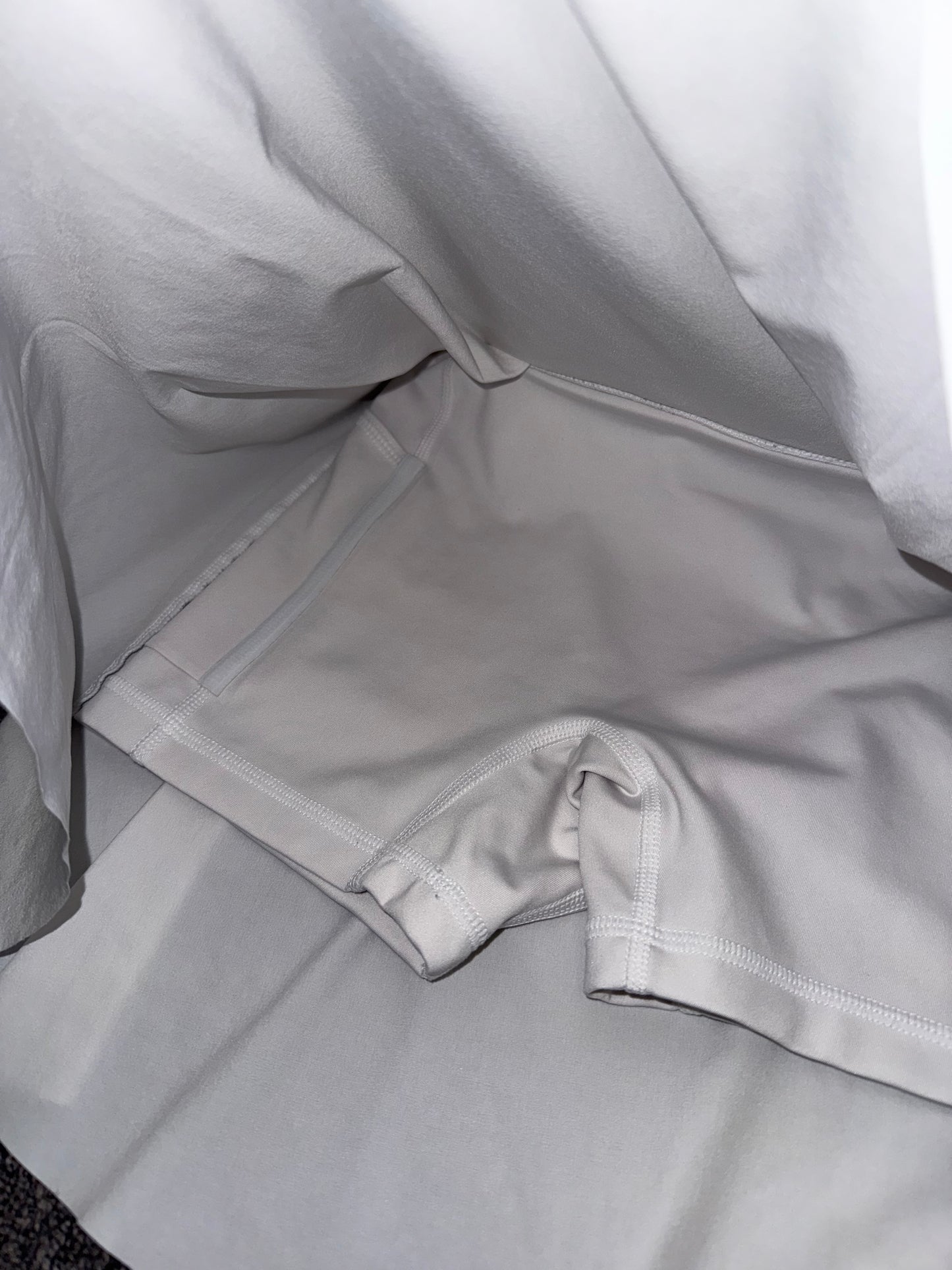 Nike (XS) White Skort