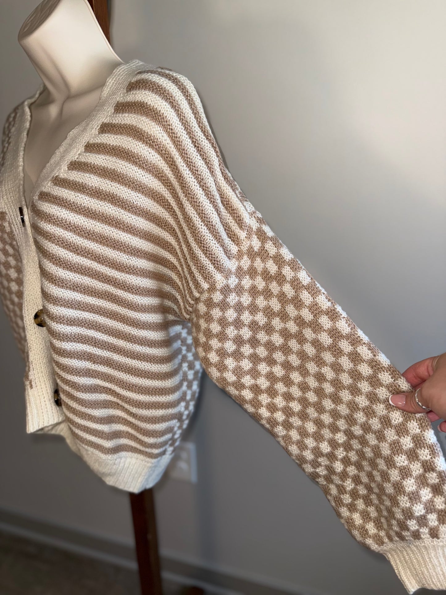 Maurices (Medium) Neutral Checkered/Striped Sweater Cardigan