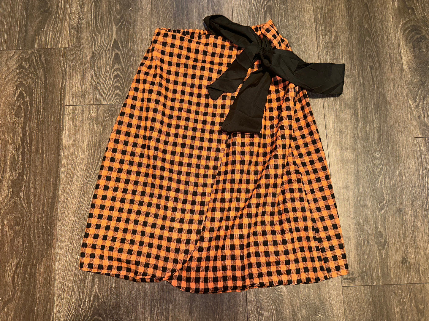 NWT Fancyinn (Small) Brand New Black//Orange Plaid Skirt with Bow