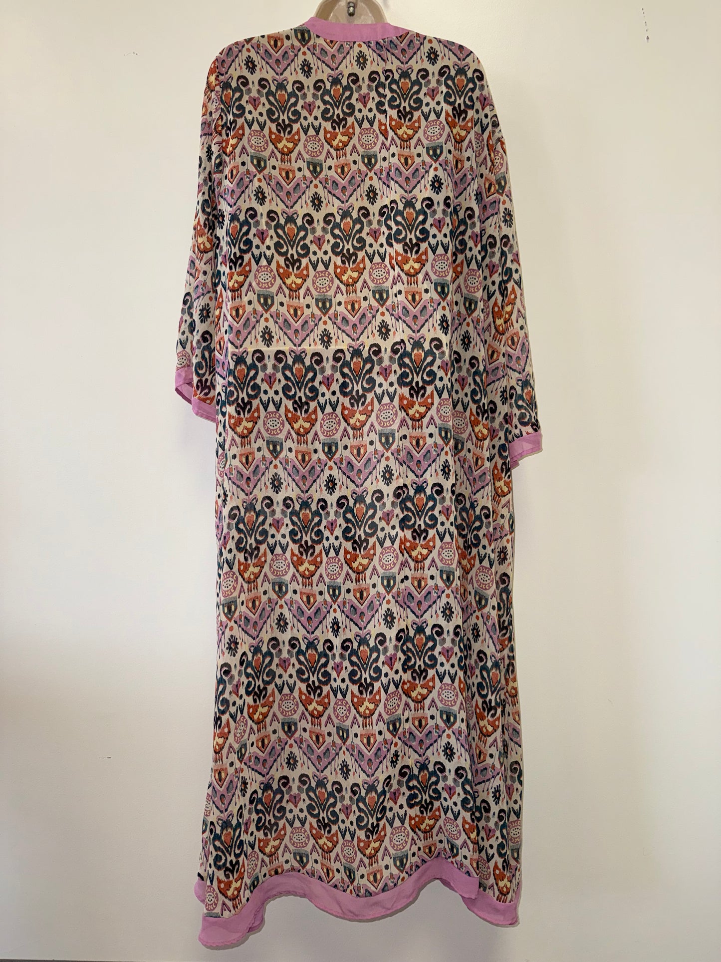 Torrid (4) Pink/Teal Fun Geometric Pattern Long Cover Up