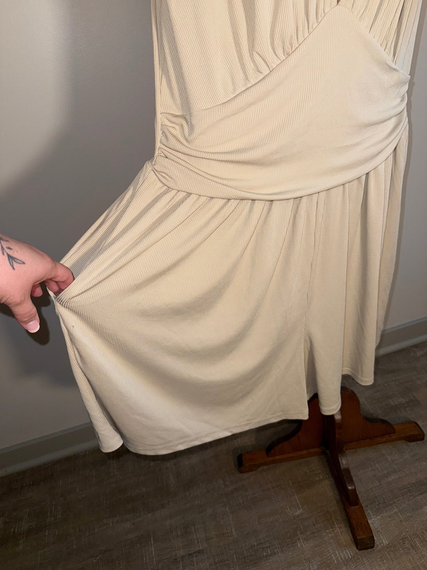 NWT Cider (2X) Brand New Cream Ribbed Romper with Pockets