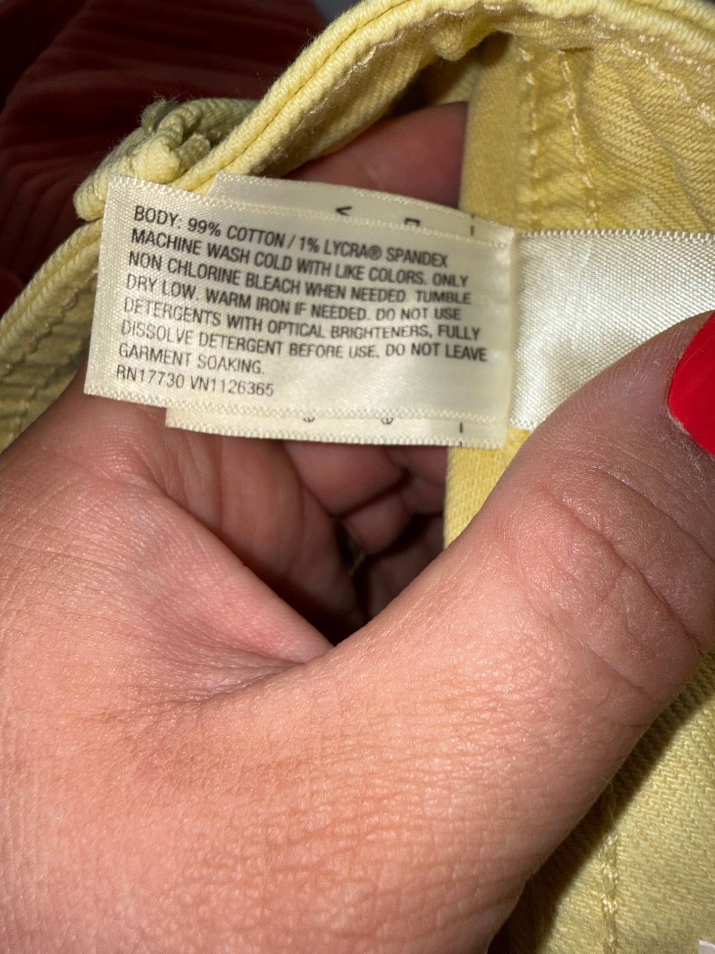 NWT Universal Threads (10) Brand New Yellow Hi Rise Fitted Hip & Slim Leg Shorts