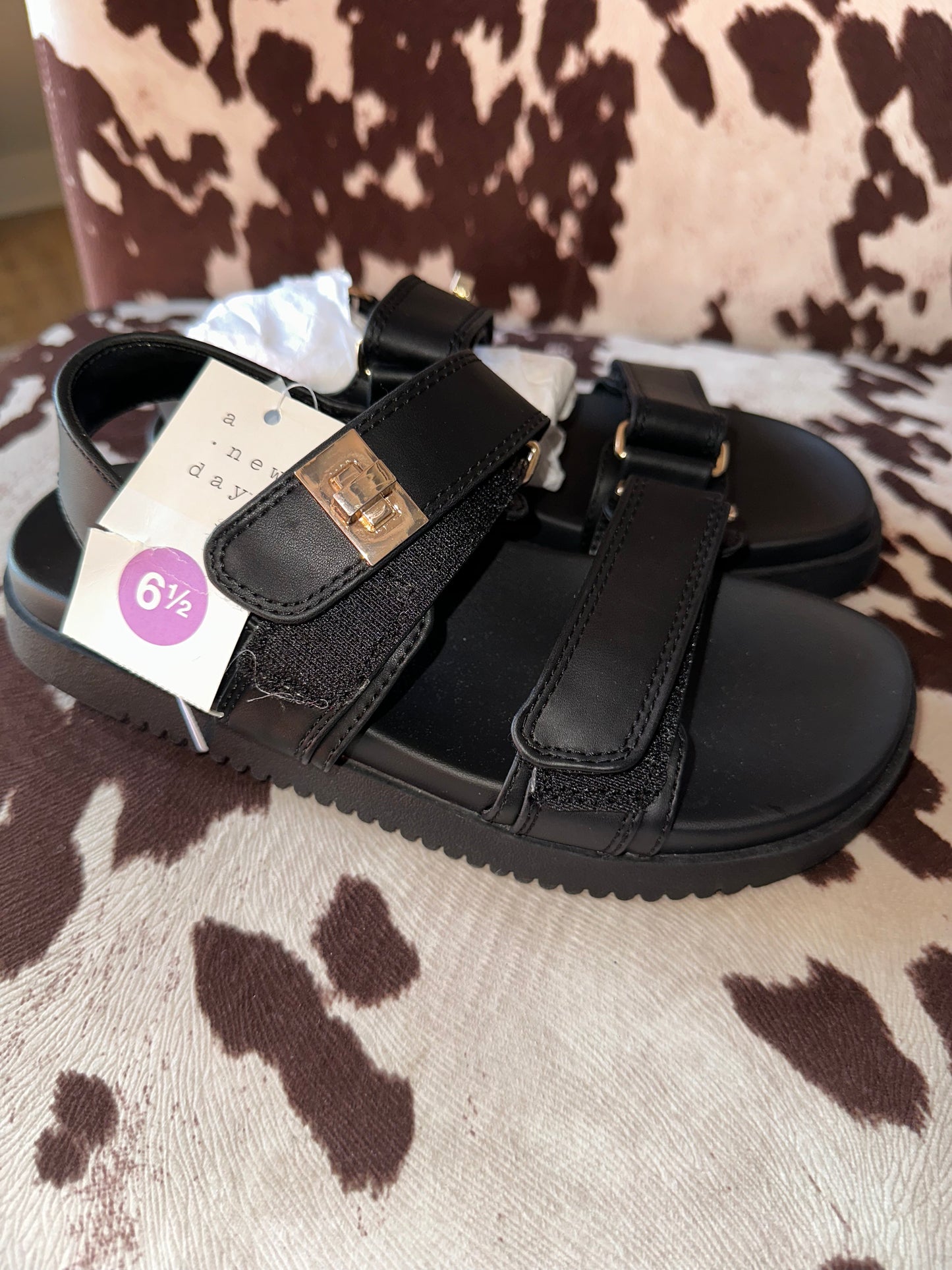 NWT a new day (6 1/2) Brand New Black Sandals with Velcro Straps