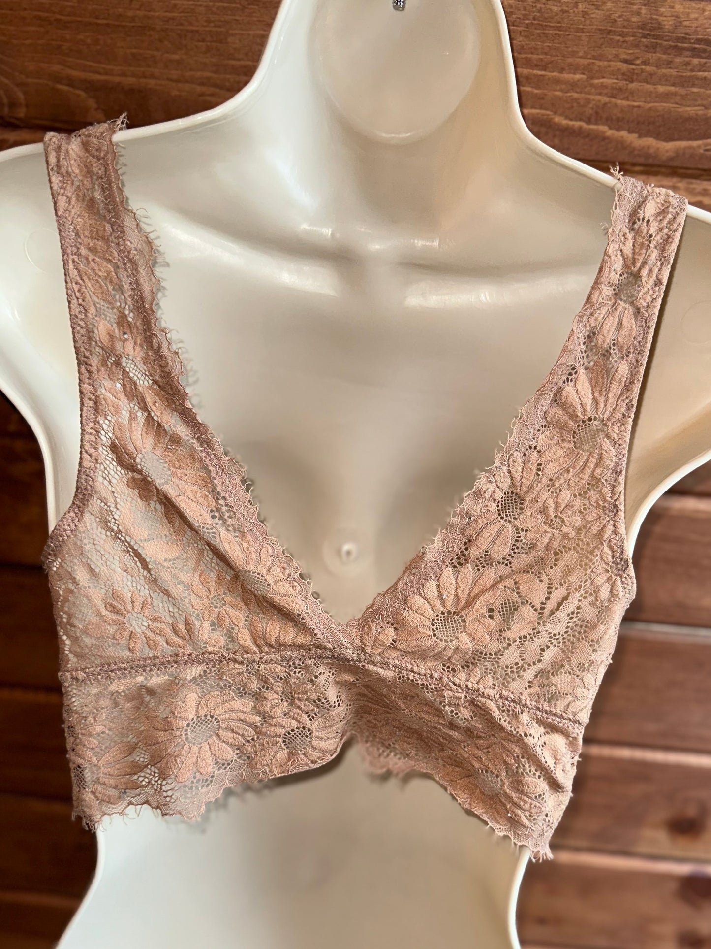 aerie (Small) Tan Lace Bralette