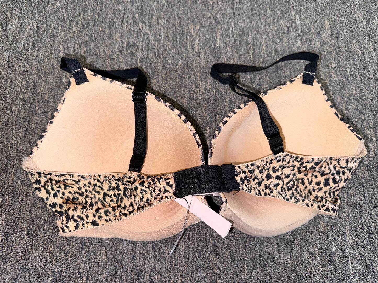 Victoria's Secret (36D) Black and Tan Cheetah Print Push Up Bra