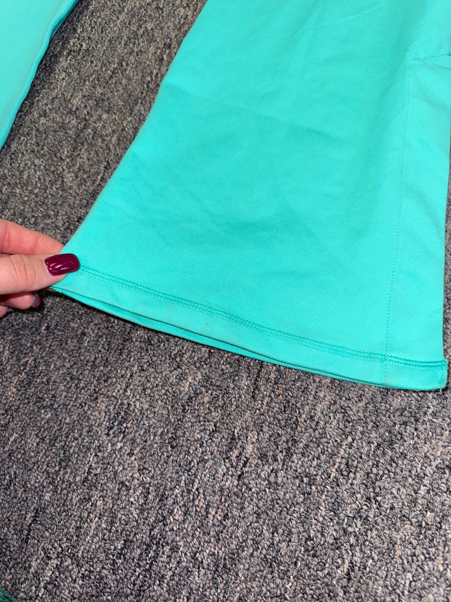 NWT aerie (Medium) Brand New Hugger High Rise Turquoise BootCut Leggings