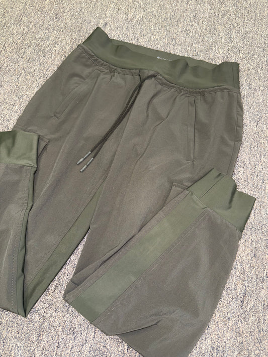 Athleta (4) Green Drawstring Jogger Pants
