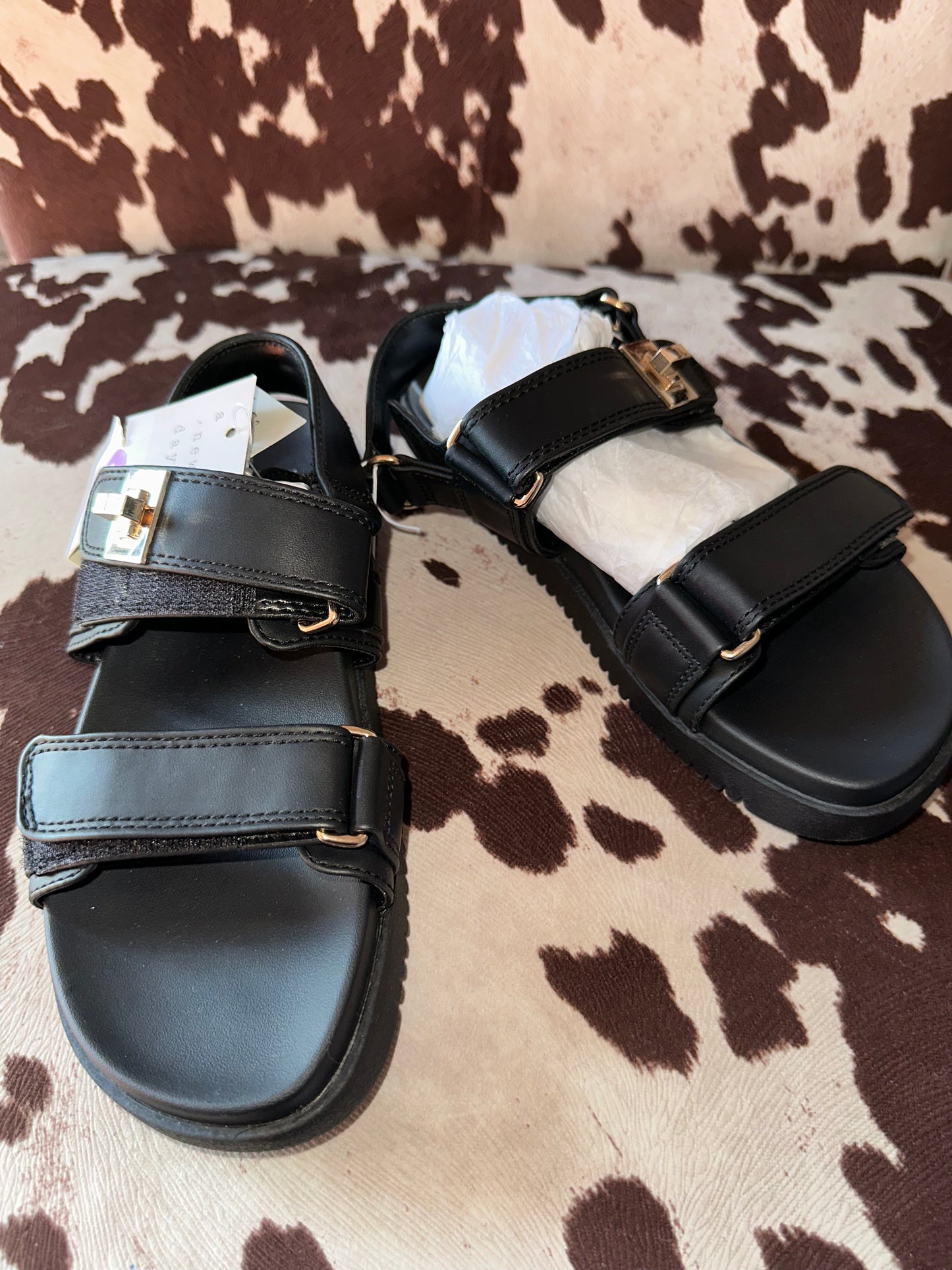 NWT a new day (6 1/2) Brand New Black Sandals with Velcro Straps