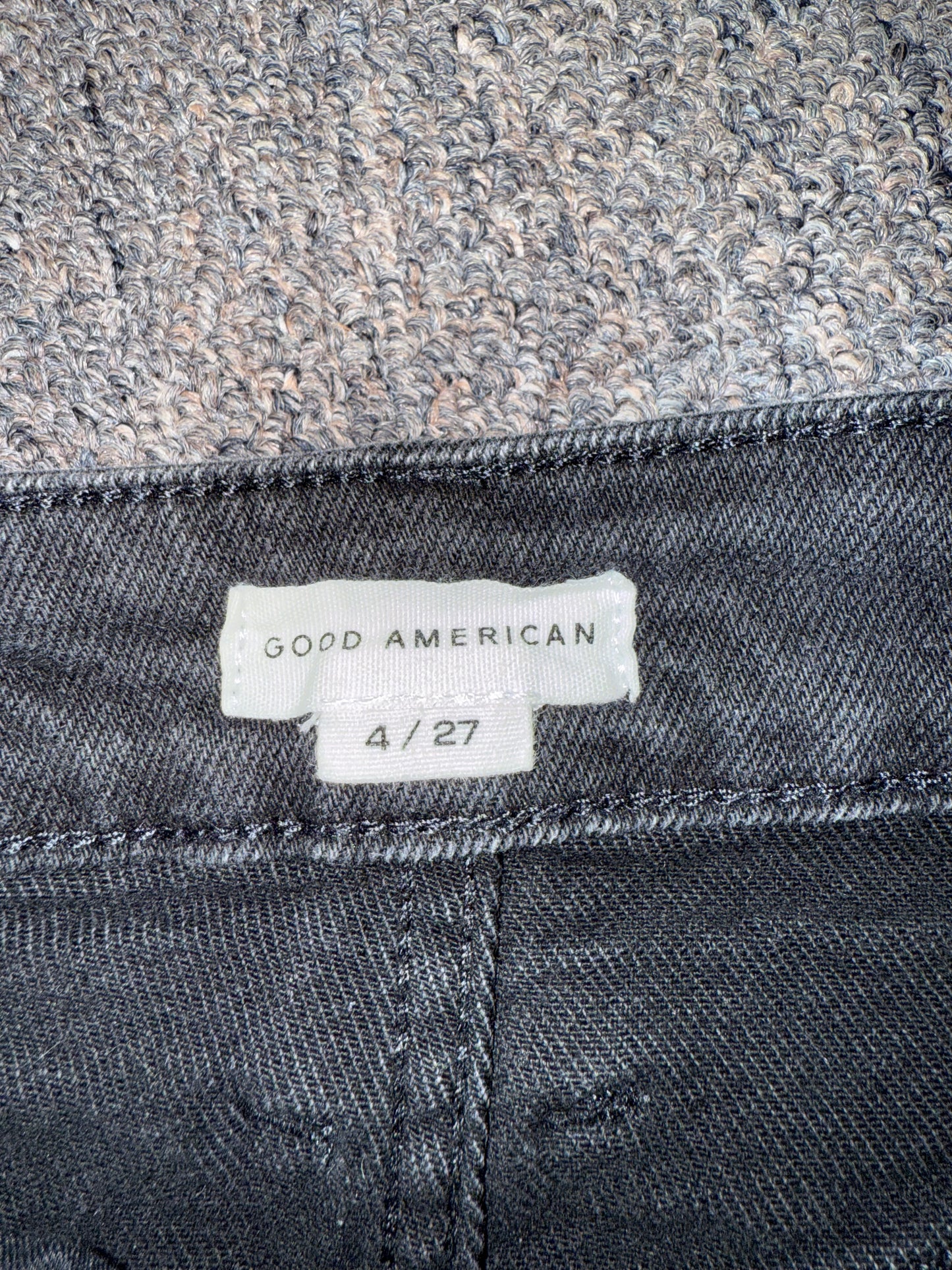 NWT Good American (4) Brand New Black Distressed Denim Jean Shorts