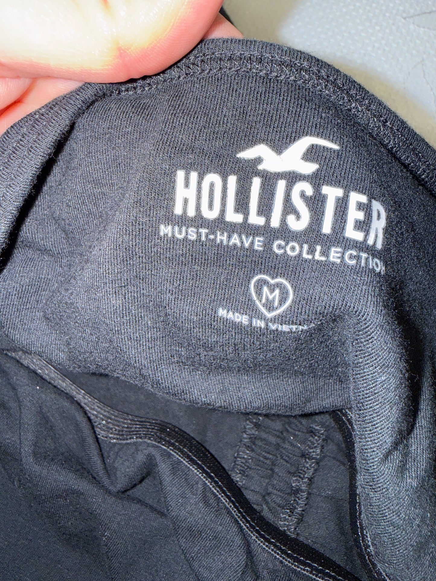 Hollister (Medium) Black Halter Crop Top