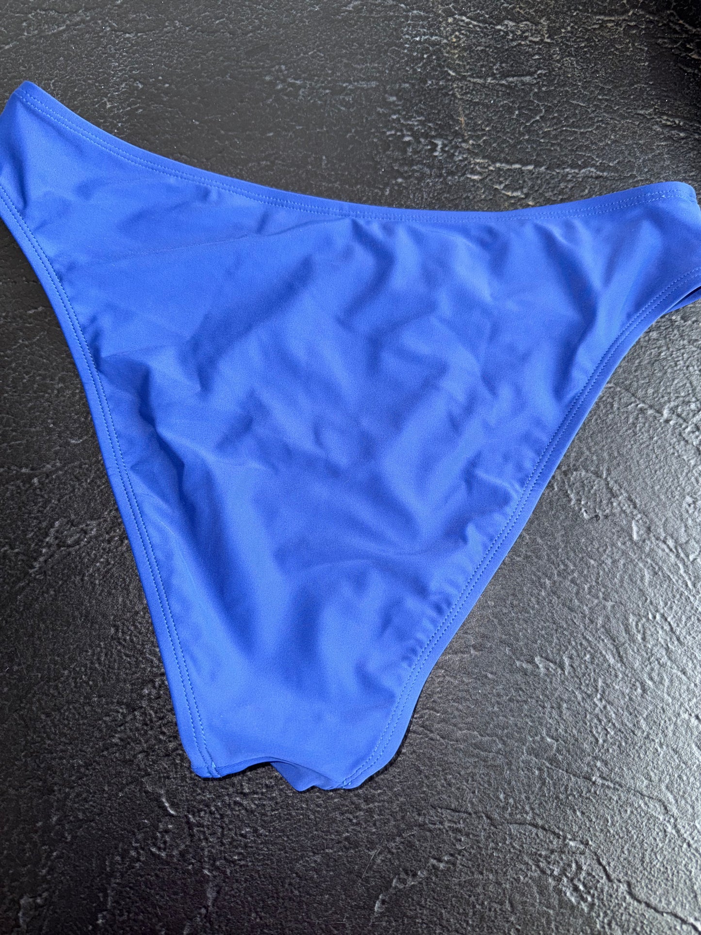 NWT Cupshe (Medium) Brand New Deep Blue Bikini Swim Bottom
