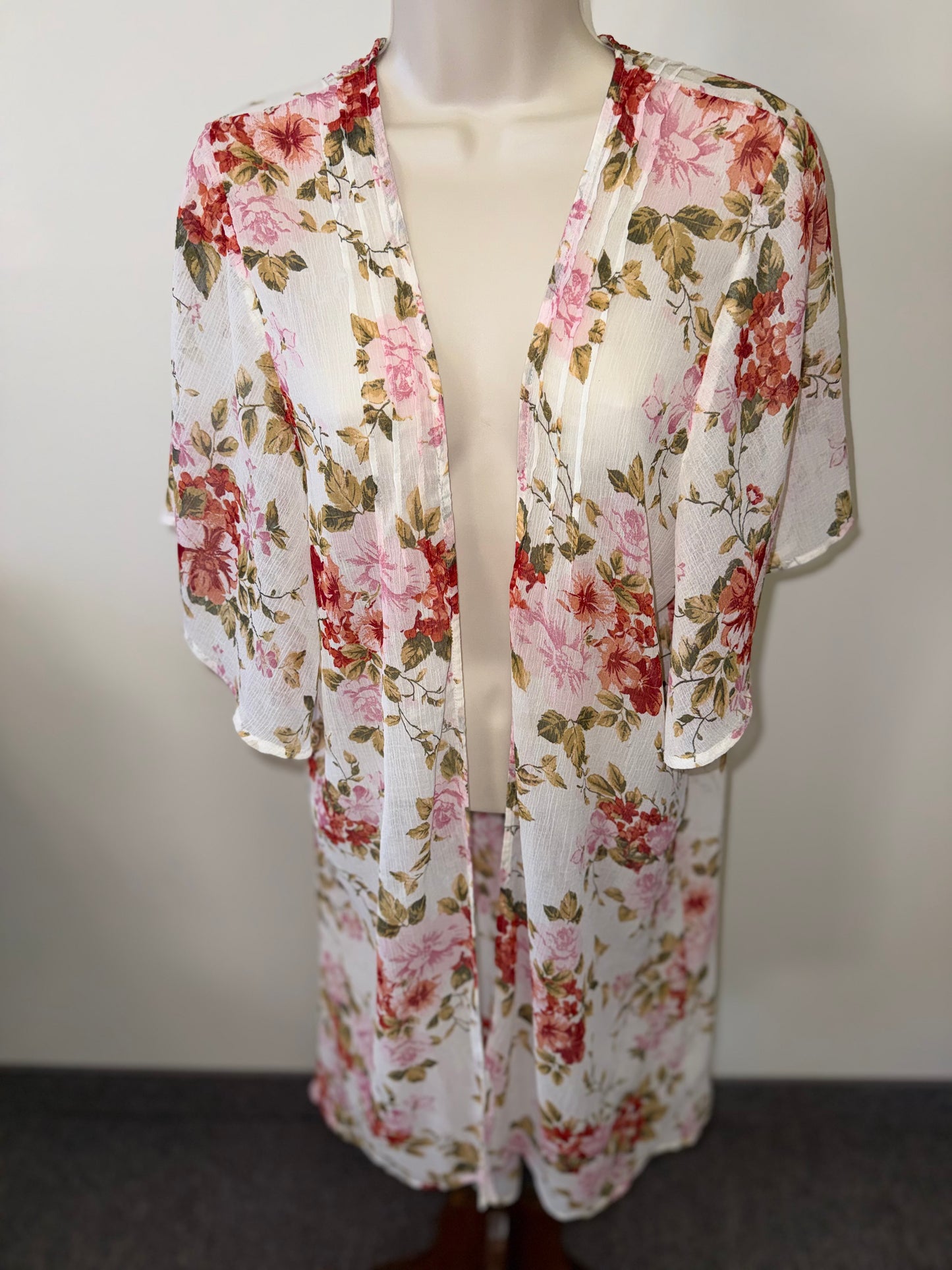 American Eagle (Medium) Neutral Floral Flowy Long Cover Up