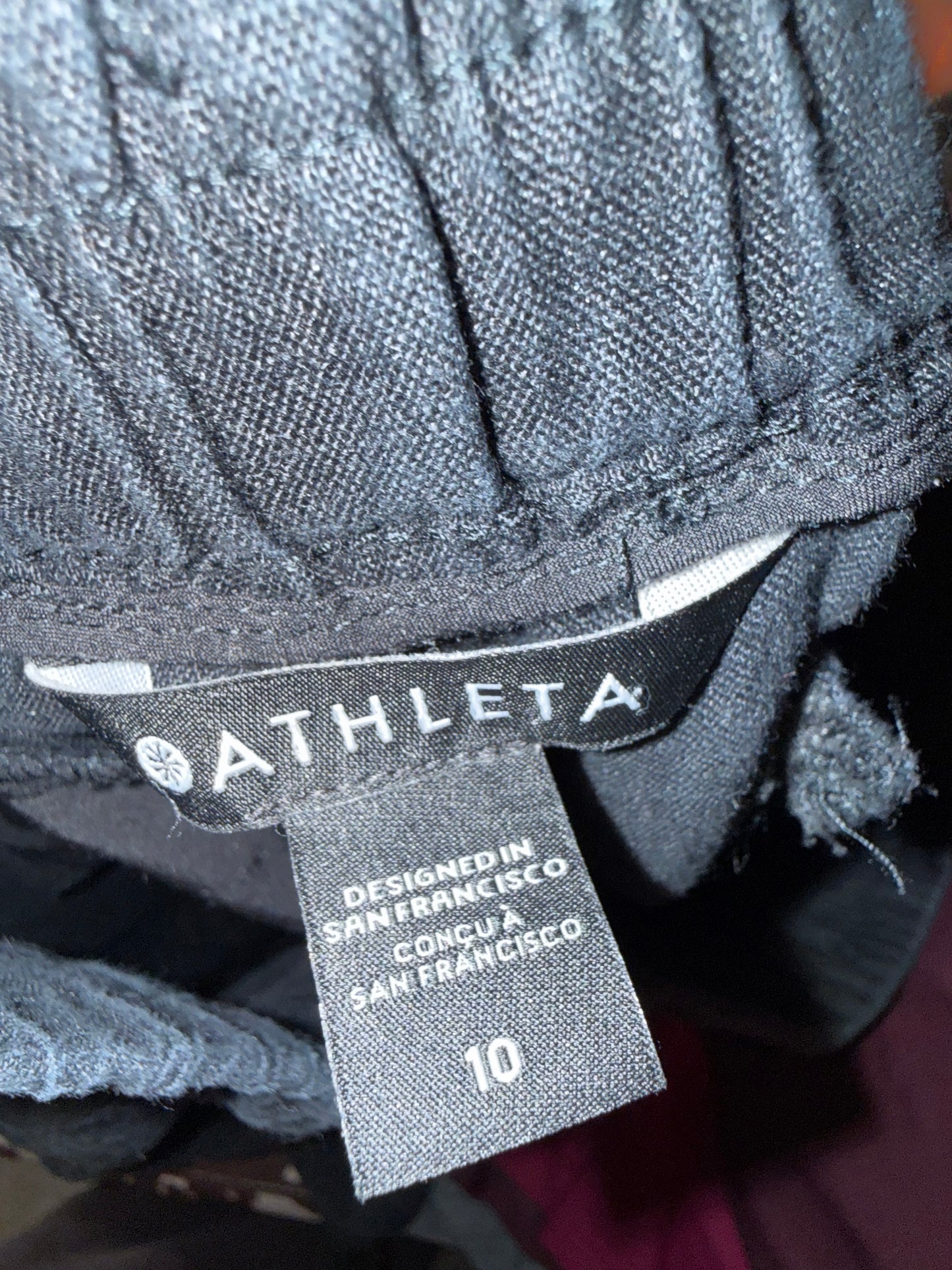 Athleta (10) Black Linen Joggers with Zipped Pockets