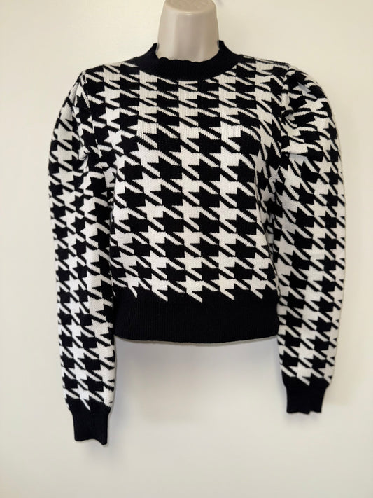 Sugarlips (XS) Black & White Houndstooth Sweater