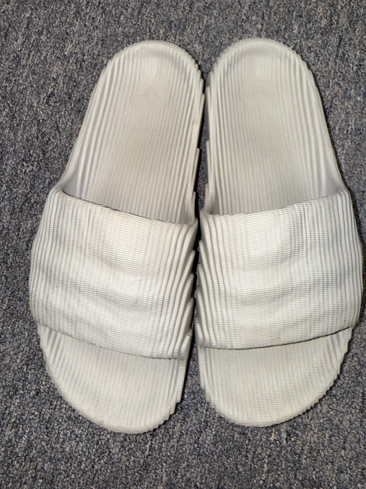 adidas (11) Adilette 22 Slides Slip On Sandals