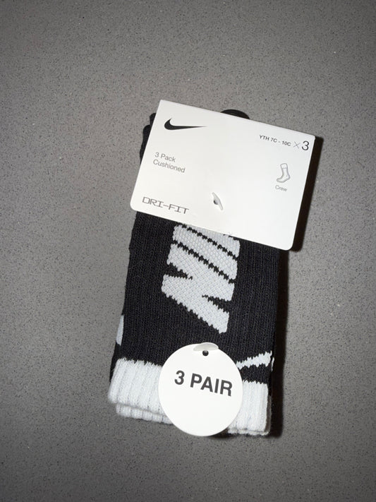 NWT Nike (7c-10c) Brand New Black and White 3 Pack Cushioned Dri Fit Socks