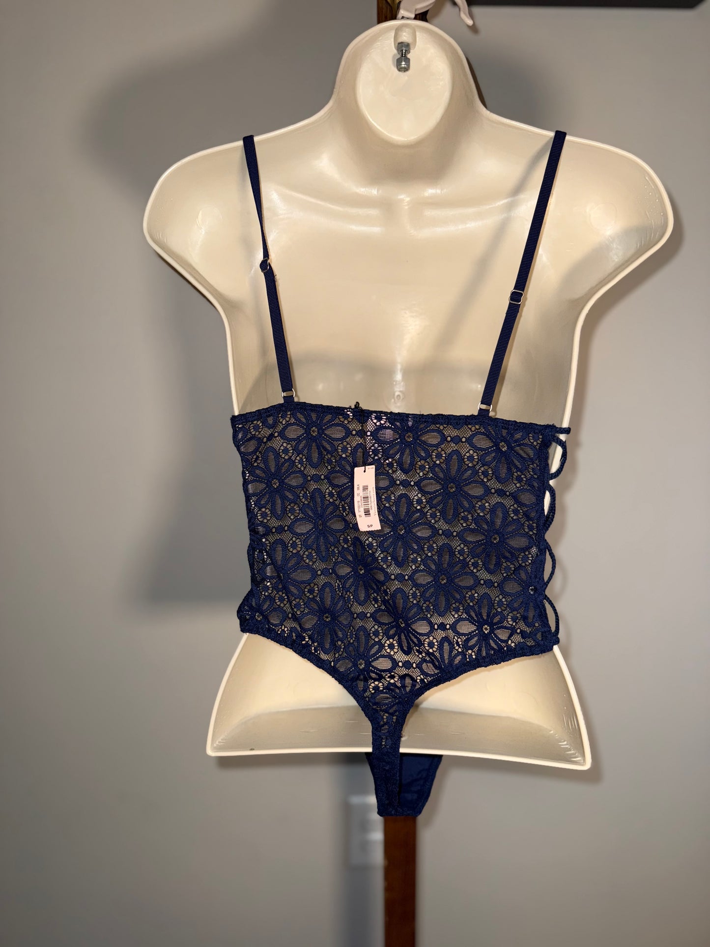 NWT Victoria's Secret (Small) Brand New Blue Floral Lace Thong Bodysuit Lingerie