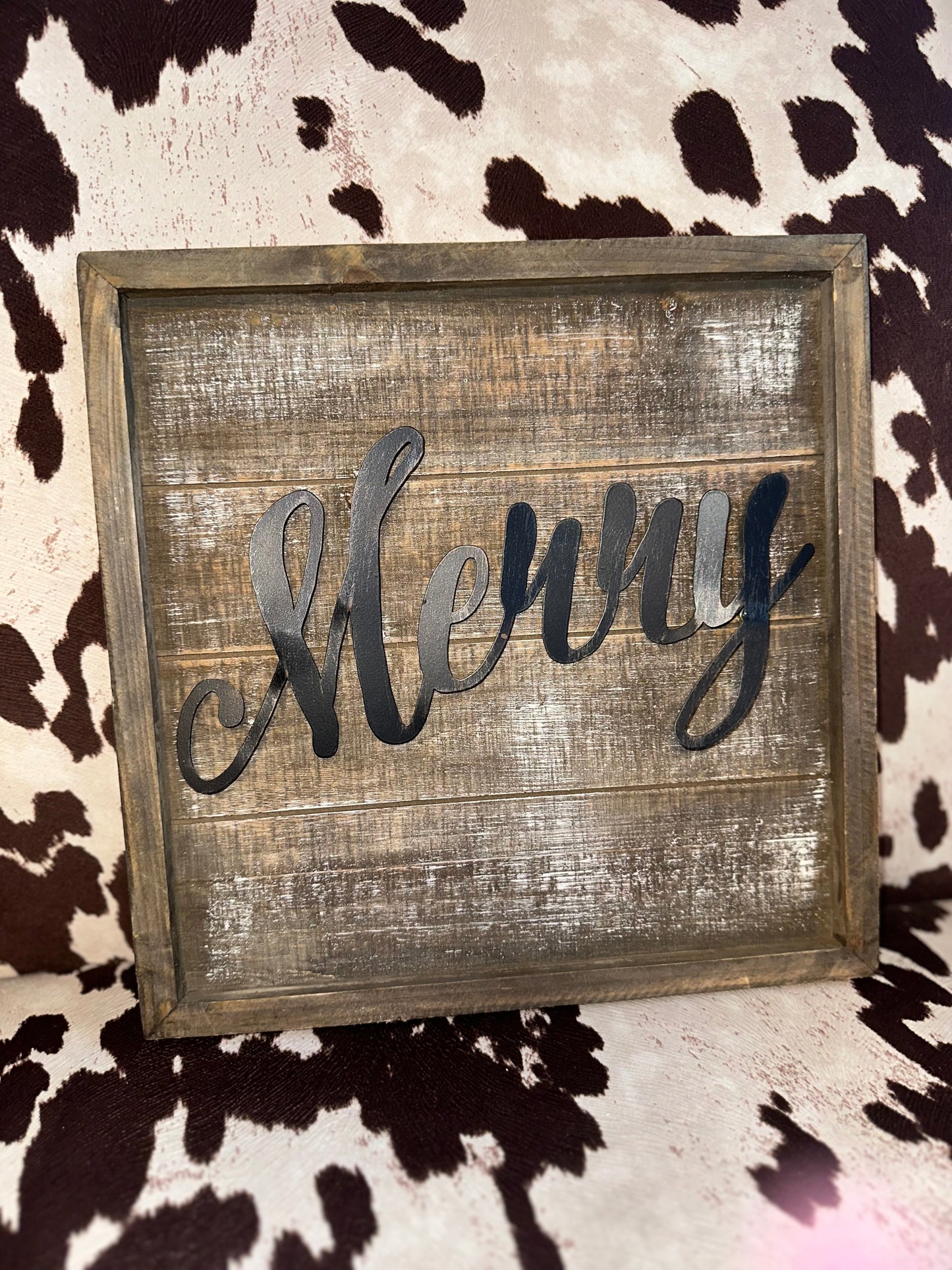 'Merry' Rustic Wooden Holliday Sign