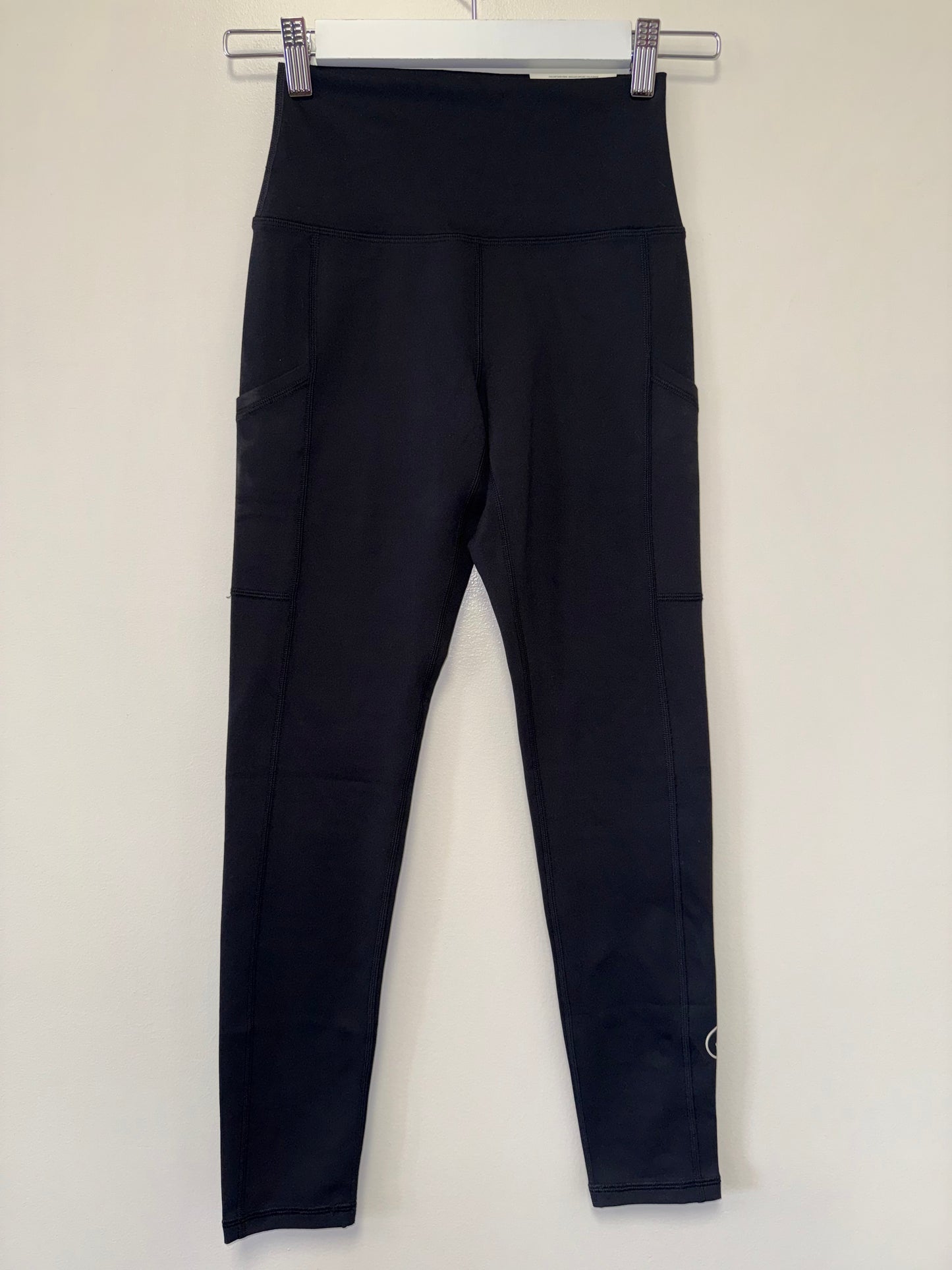 NWT Aerie (Small) Brand New Black High Rise Hugger Leggings with Pockets