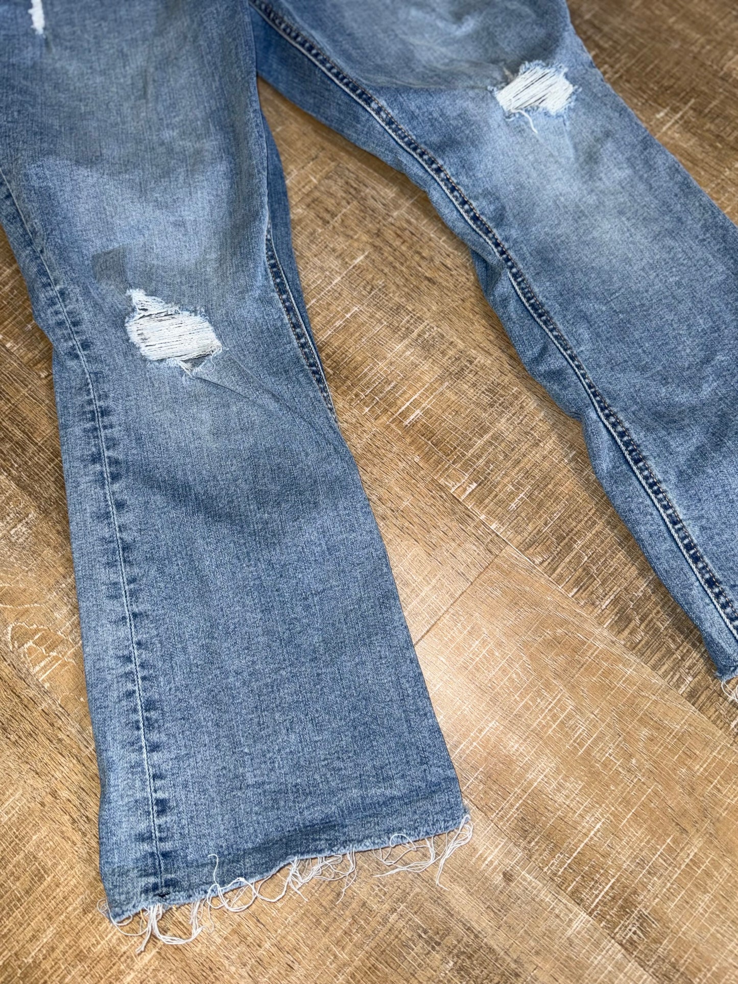 M Jeans by Maurices (10 short) Distressed Denim Jeans