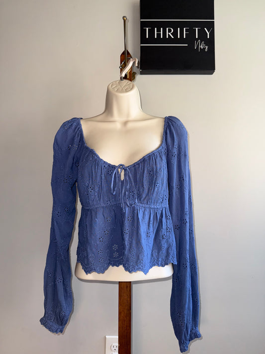 NWT Hollister (Medium) Brand New Blue Cropped Blouse