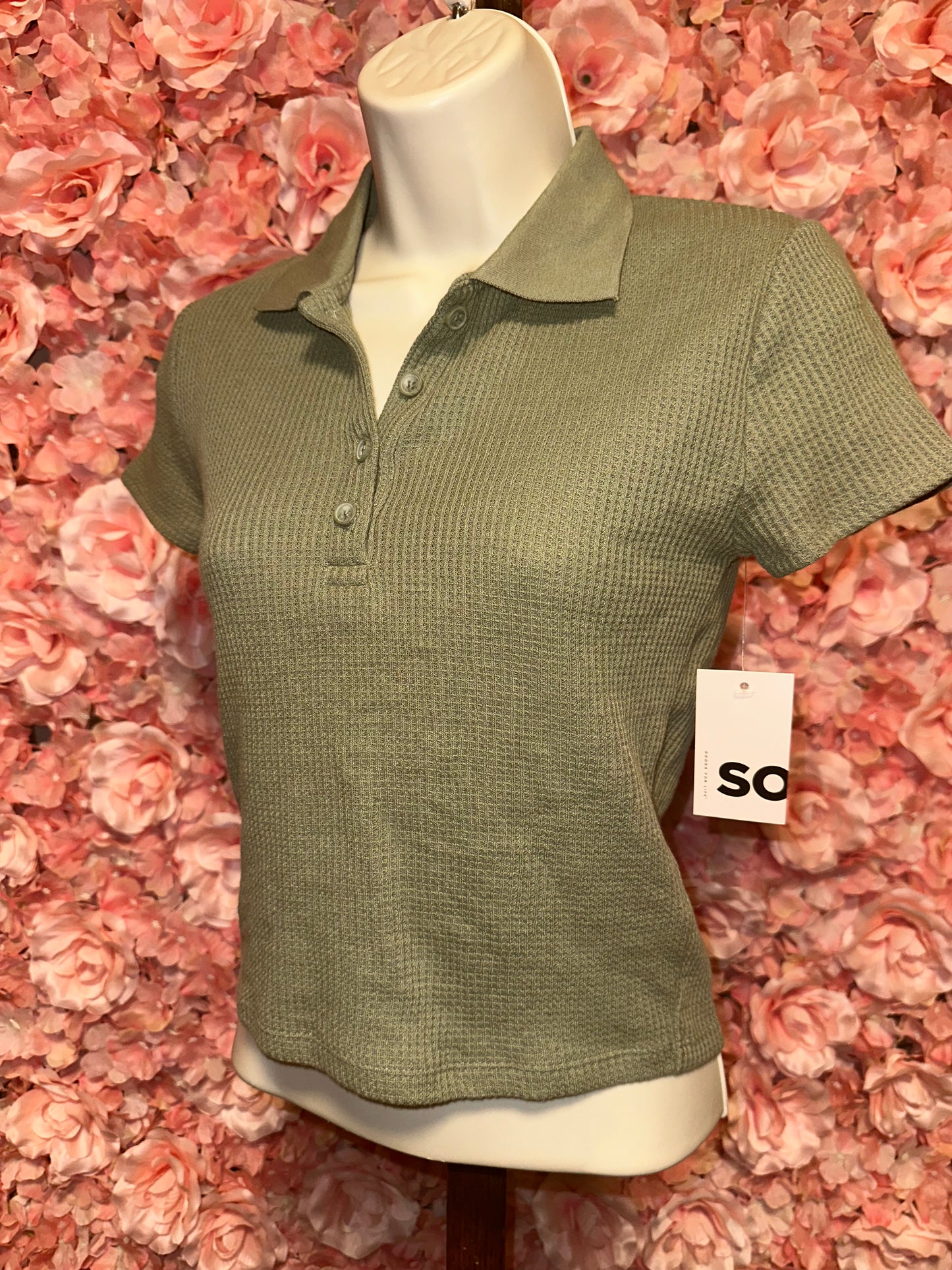 NWT SO (Small) Brand New Green Waffle Knit Quarter Button Up Crop Top