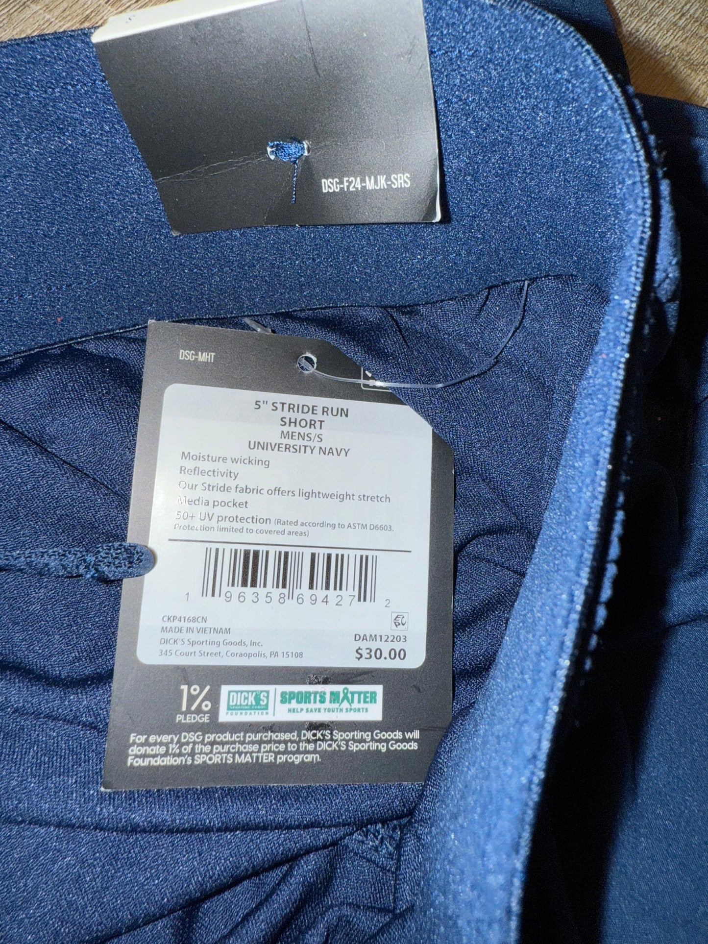NWT DSG (Small) Brand New Navy Blue 5" Inseam Athletic Fit Shorts
