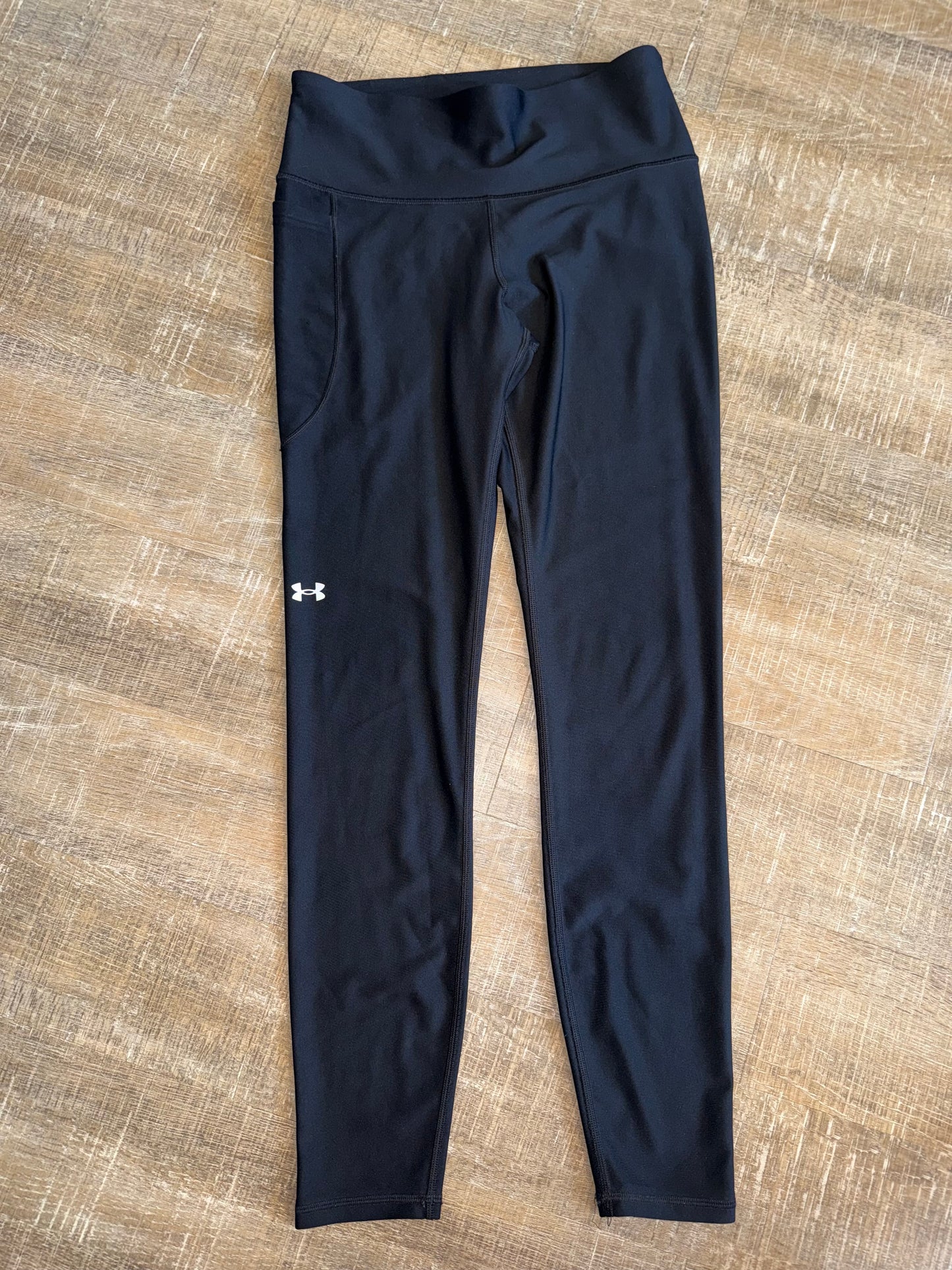 Under Armour (Medium) Black Compression Leggings with 1 Slip Pocket