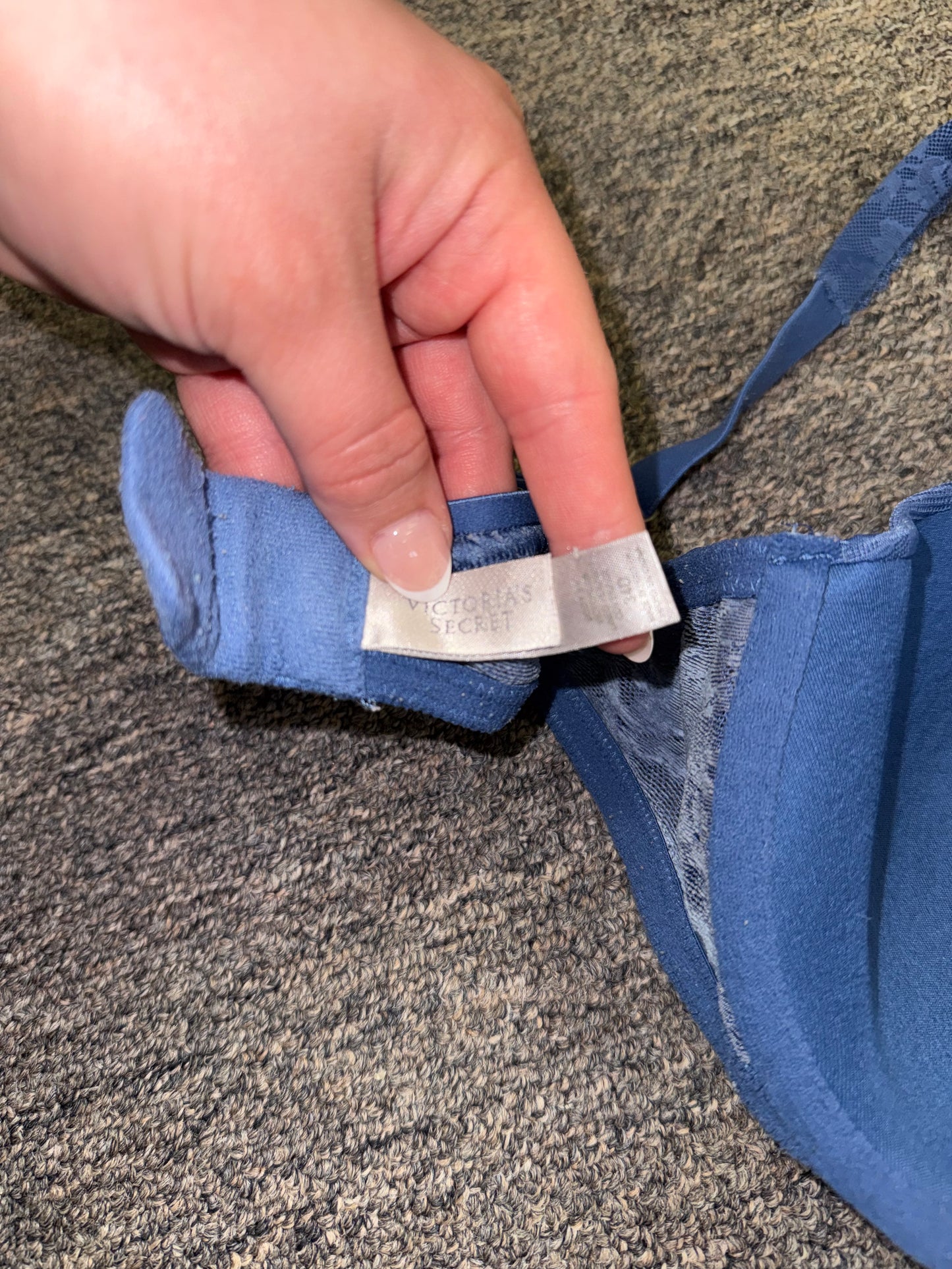 Victoria’s Secret (34D) Vintage Blue Lace Bra