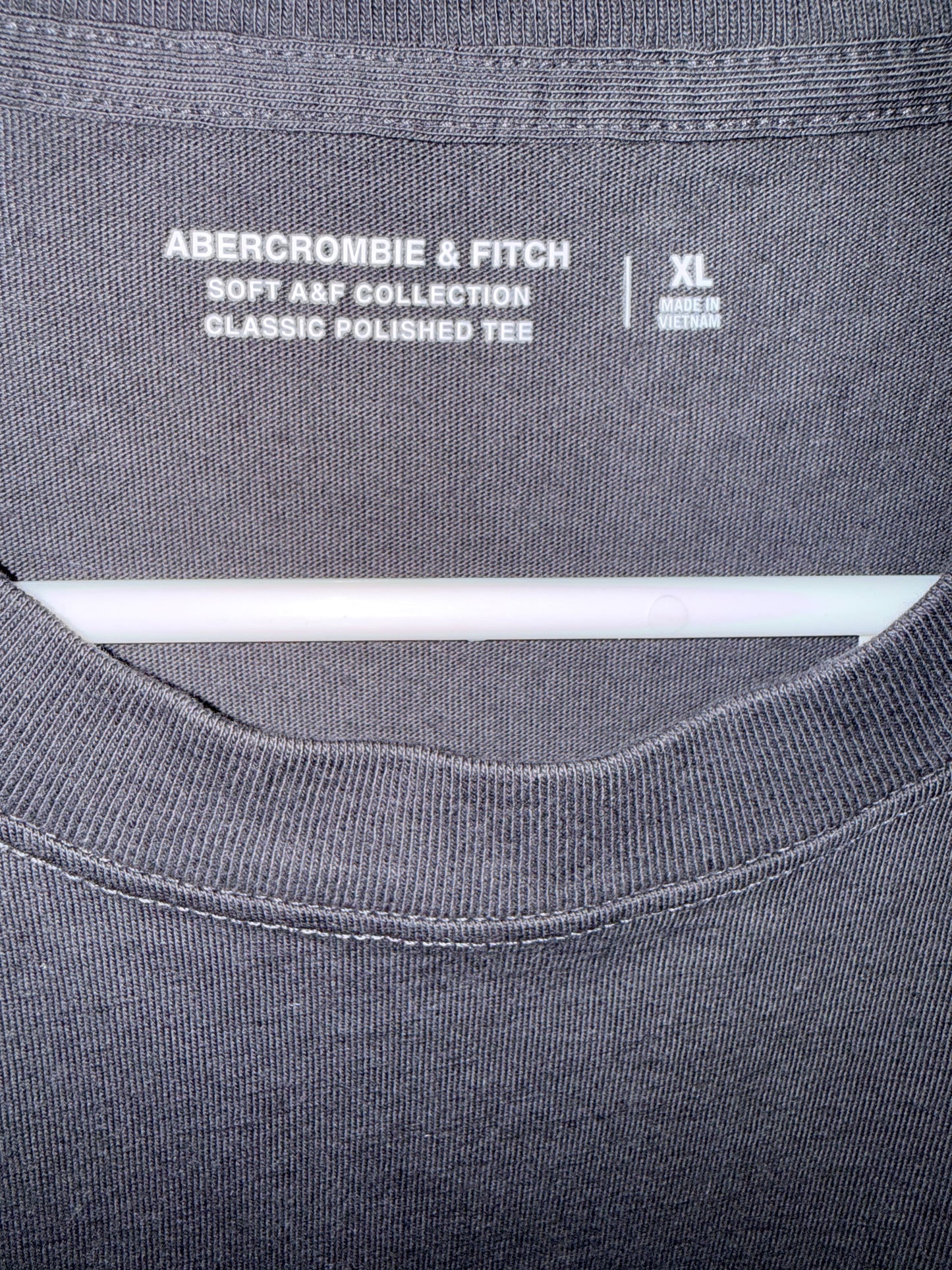 NWT Abercrombie & Fitch (XL) Brand New Men's Grey Classic Polished Crew Tee