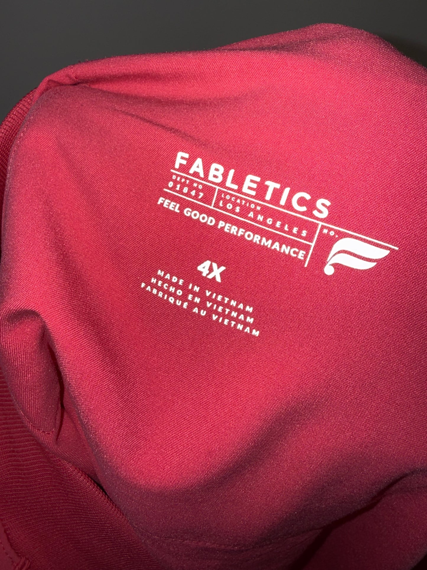 Fabletics (4X) Hot Pink Straight Leg Cargo Pants - Giving Nurse Vibes