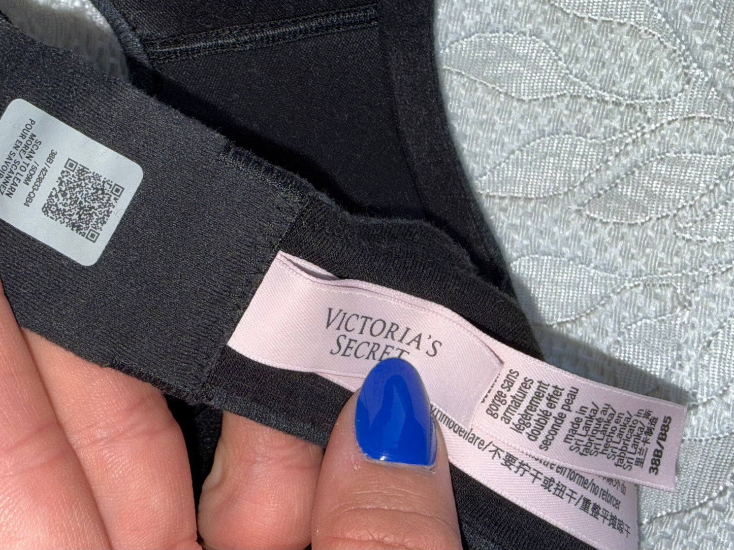 Victoria's Secret (38B) Grey T-Shirt Lightly Lined Wireless Bra