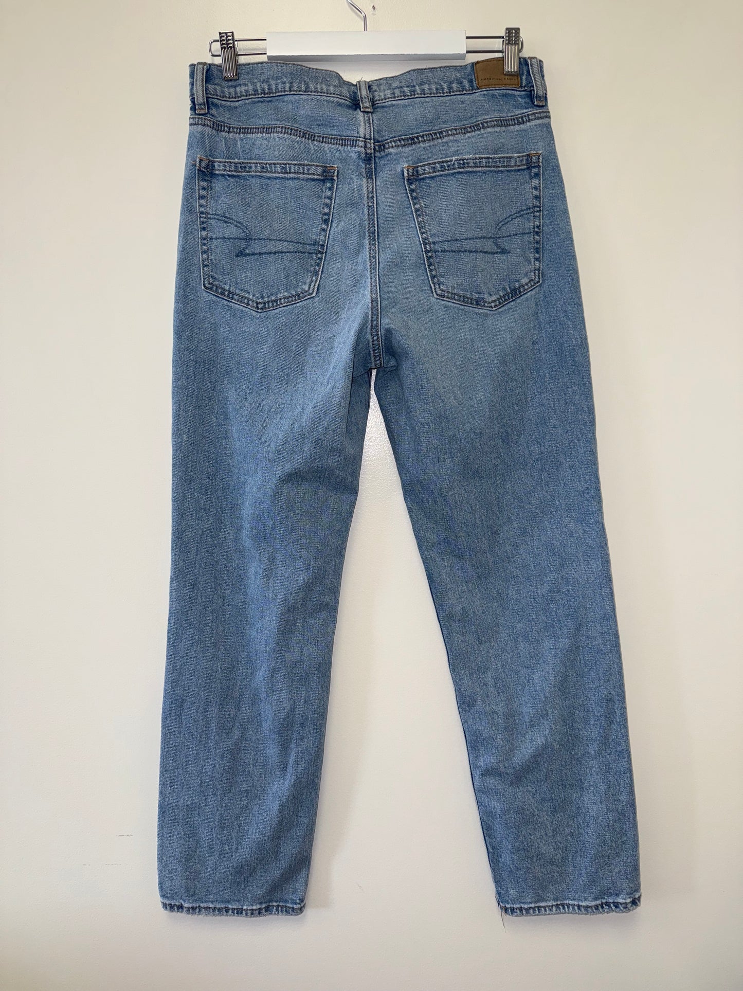 American Eagle (10) Super High Rise Straight Denim Jeans with Stretch