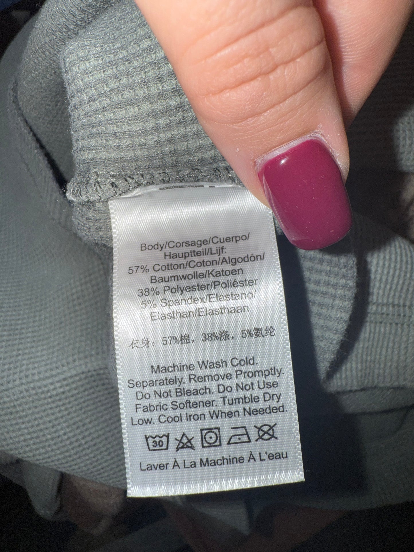 DKNY Jeans (Medium) Green Cropped V-Neck Waffle Knit Long Sleeve