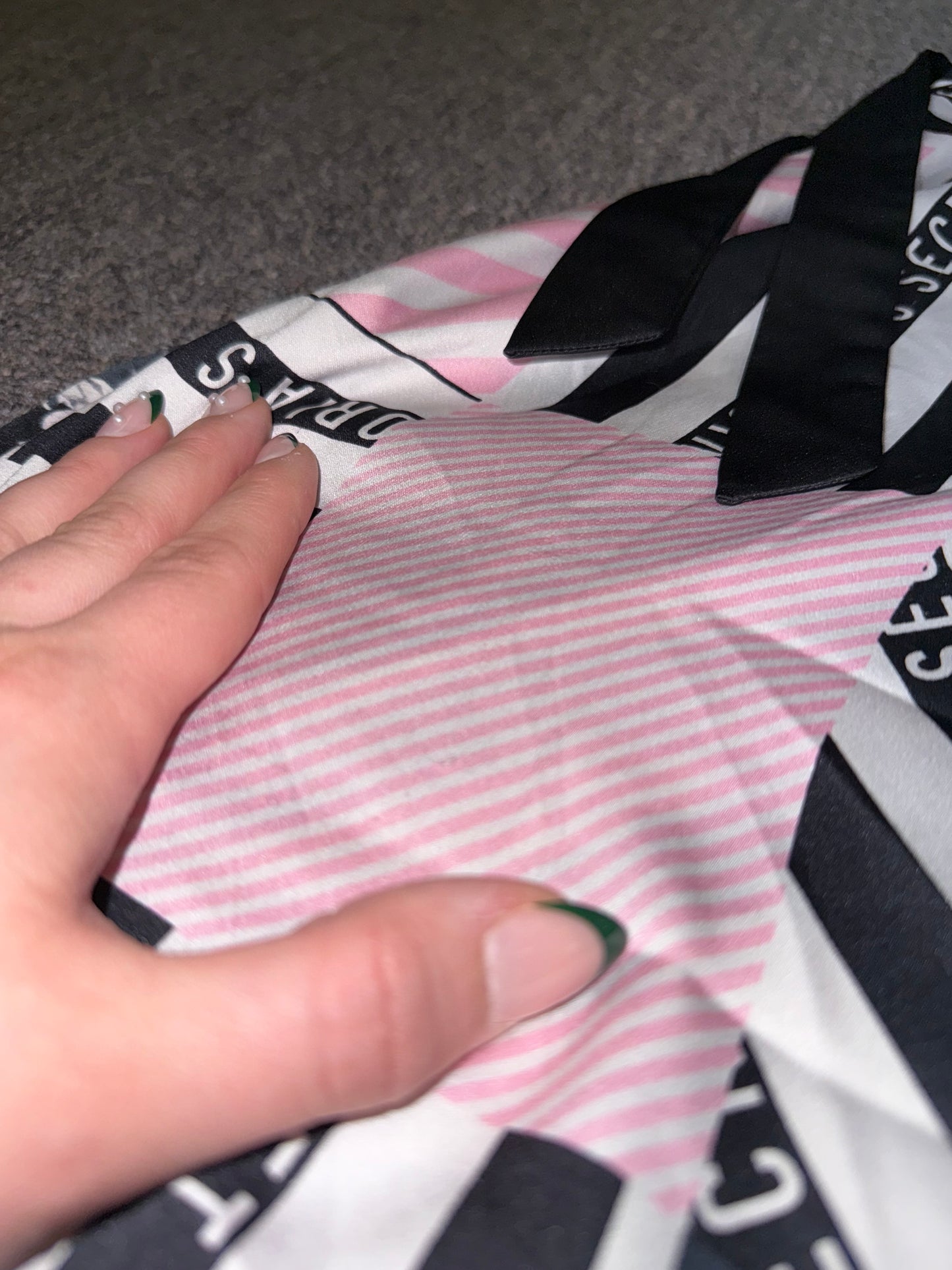 Victoria's Secret (Large) Pattern Polyester PJ Pants