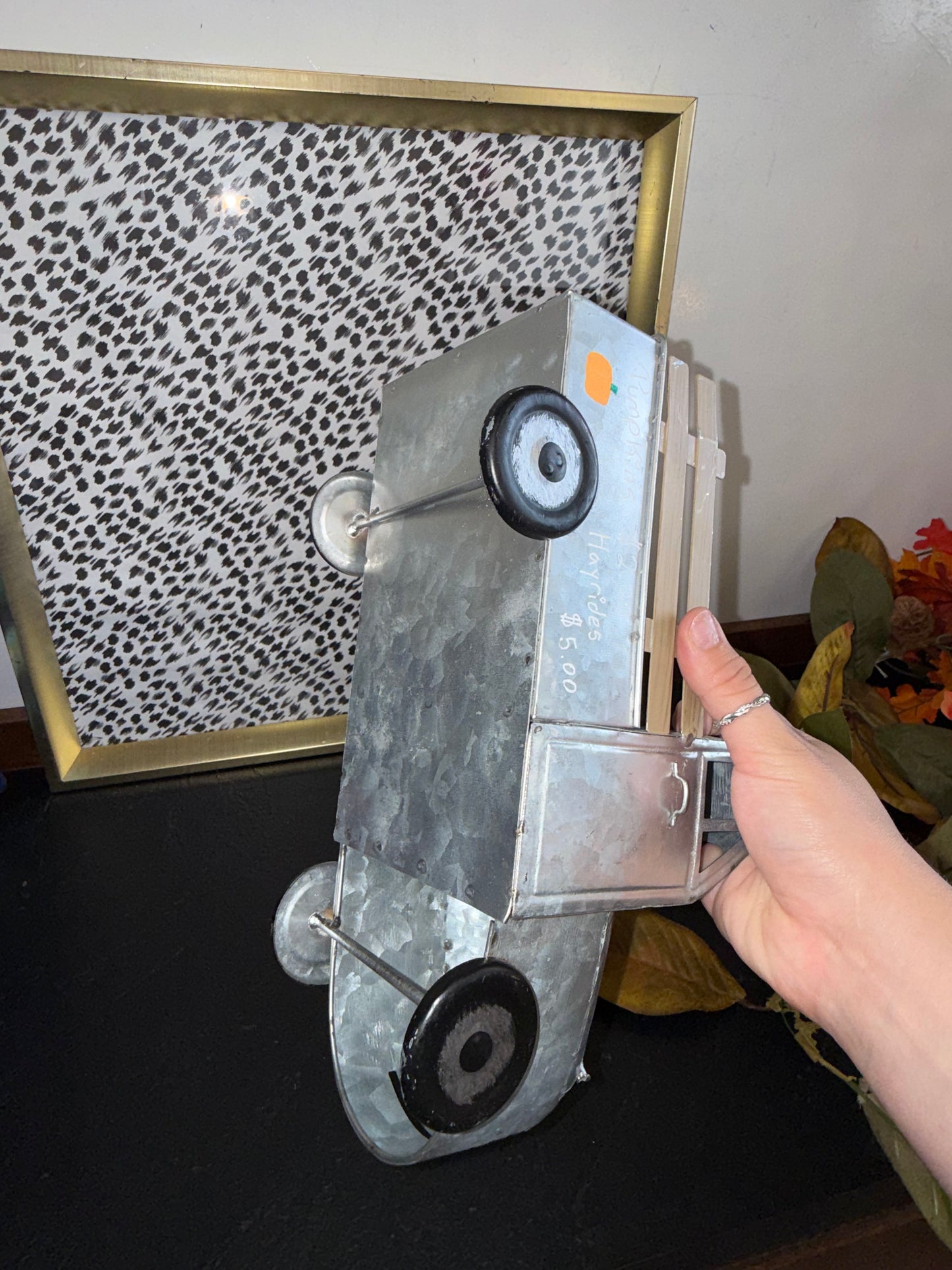 Metal Farm Truck Decor