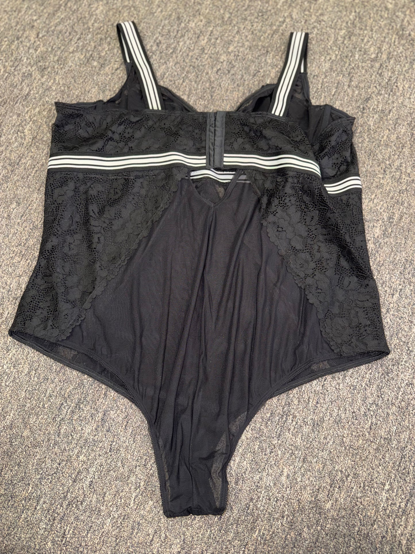 Torrid (3) Black and White Lace//Sheer Lingerie Bodysuit