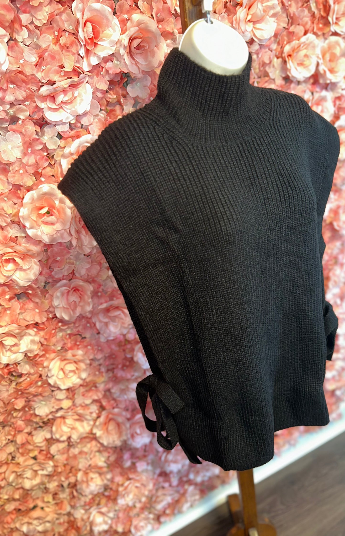 Brand New (M) Black Turtleneck Sleeveless Sweater Vest with Tied Side