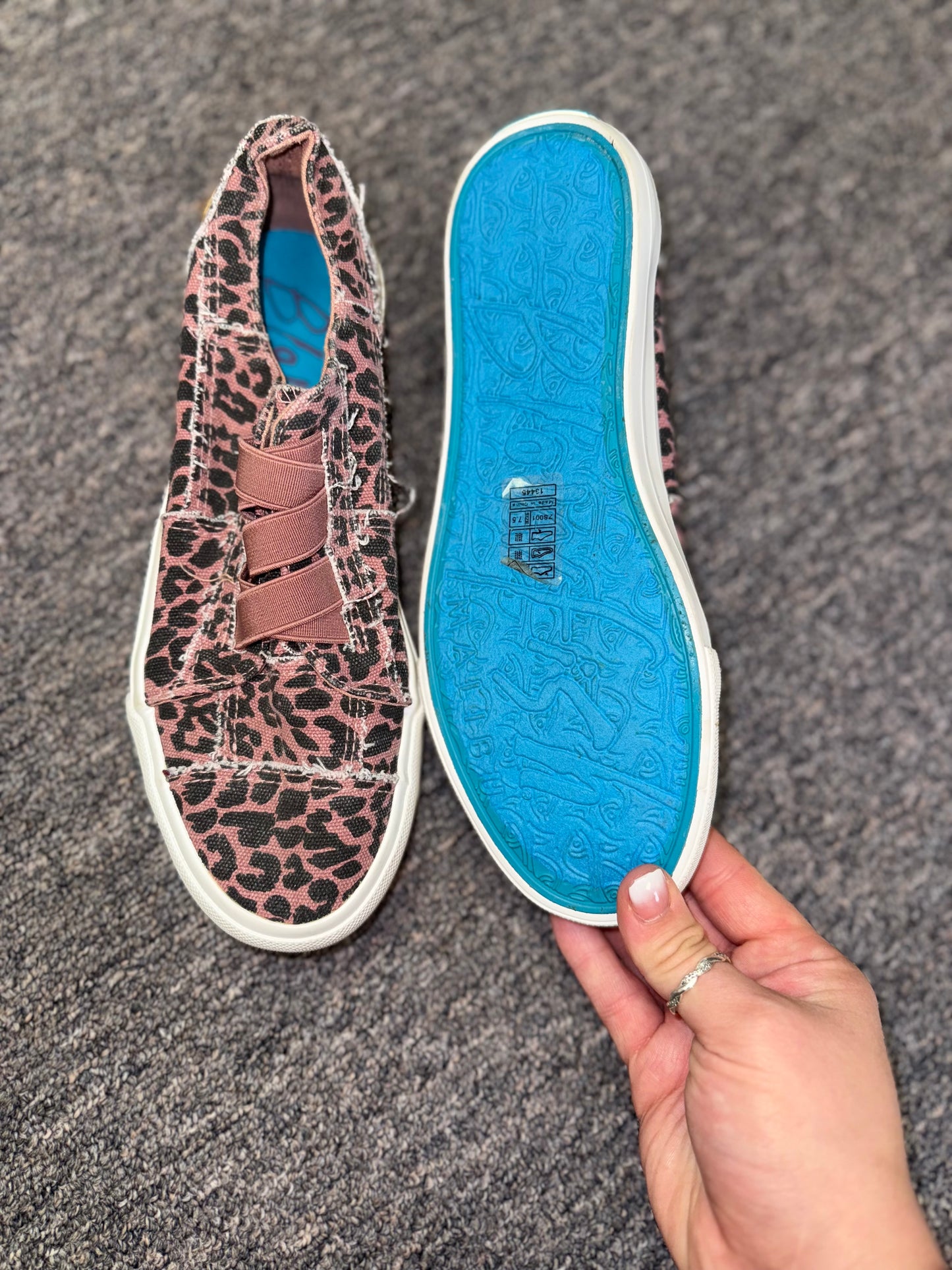 Blowfish (7.5) Pink/Black Cheetah Print Slip On Sneakers with Elastic Straps