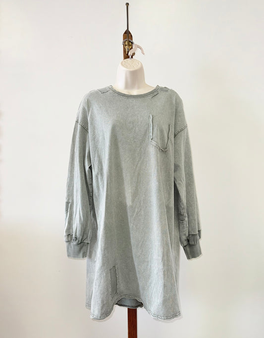 Easel (Medium) Green Distressed Long Sleeve Midi Dress