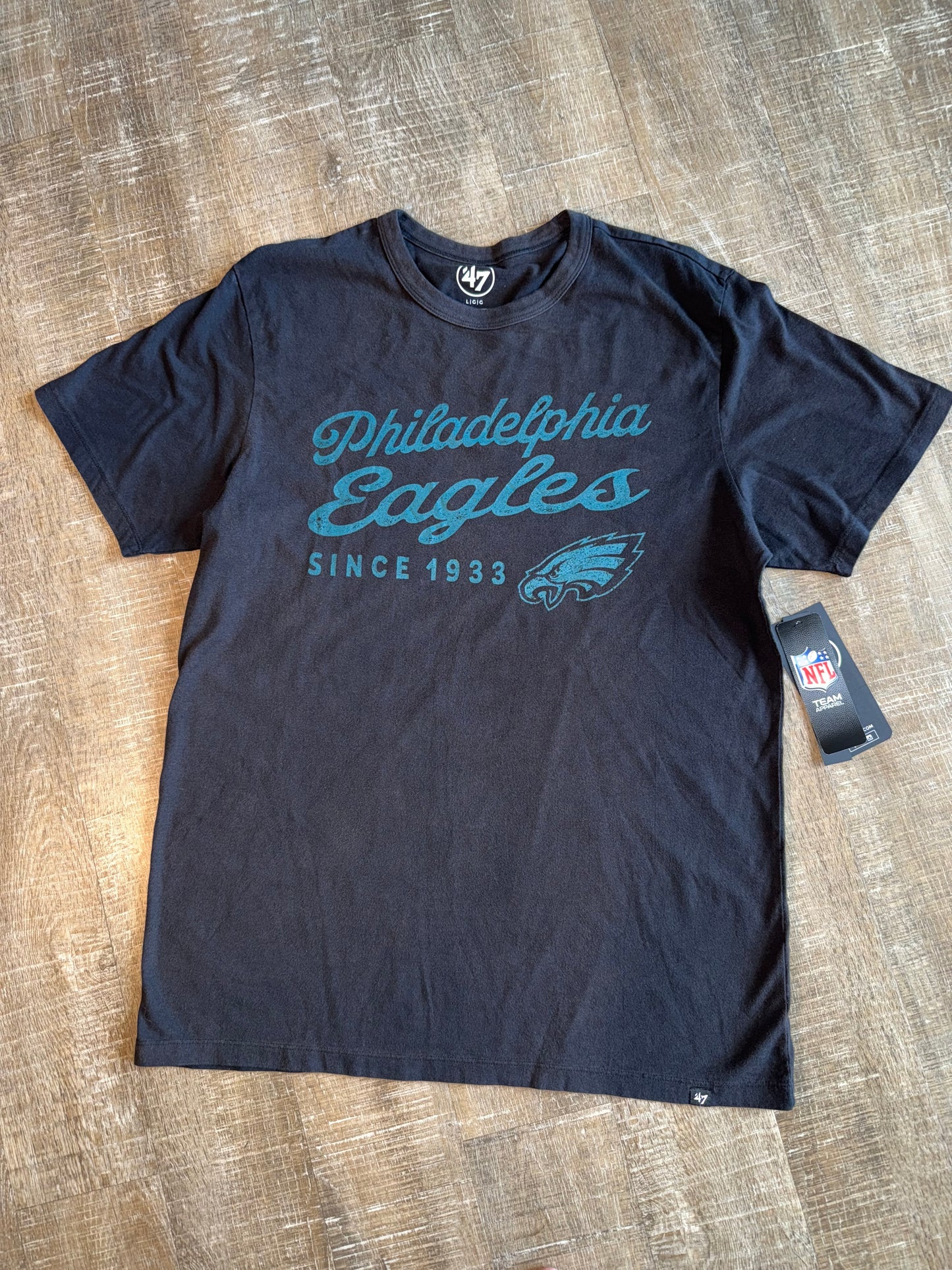 NWT 47 (M//L//XL//XXL) Brand New Philadelphia Eagles Sport T-Shirt