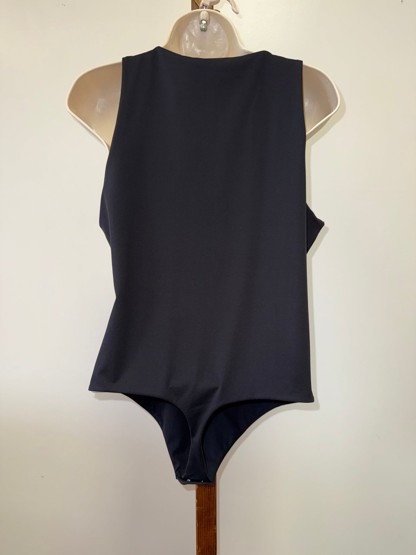 NWT Athleta (Large) Brand New Black Vitaform High Neck Bodysuit Smooth Soft