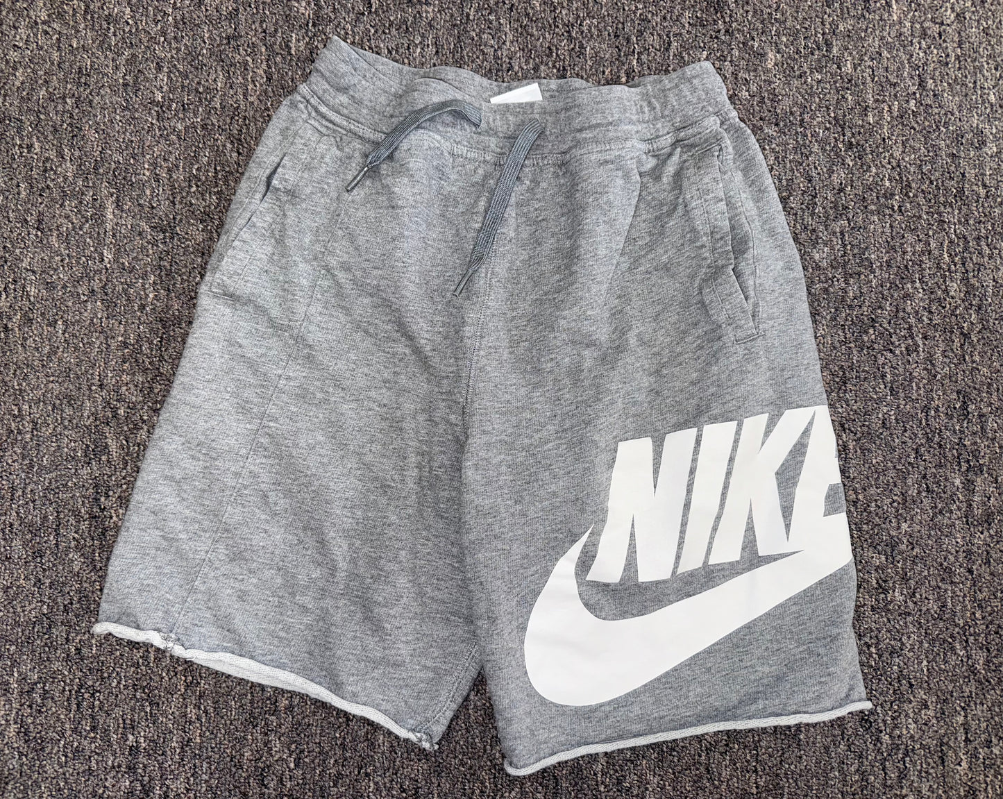 Nike (Large) Kids Grey//White Drawstring Shorts