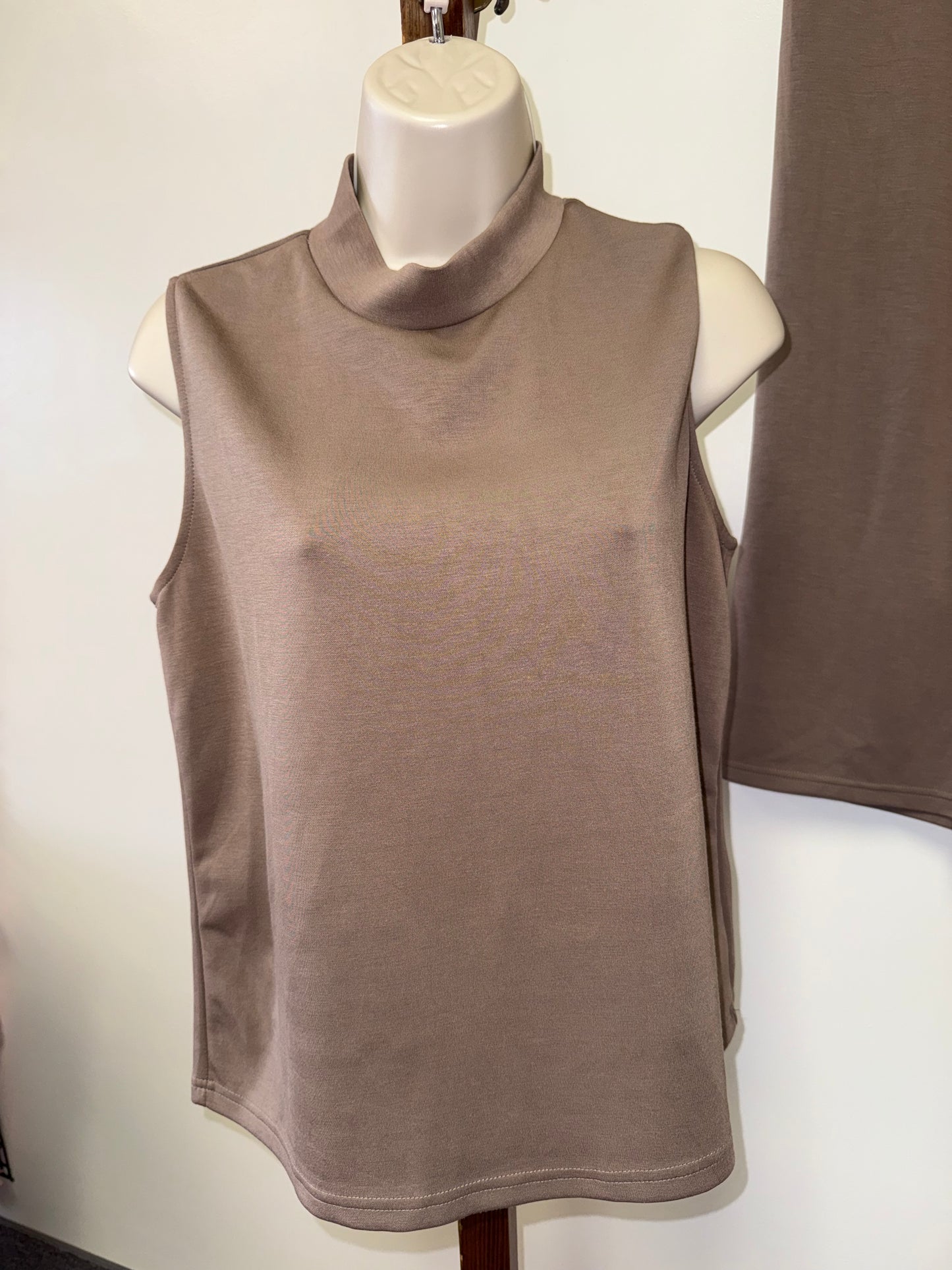 Brown set
